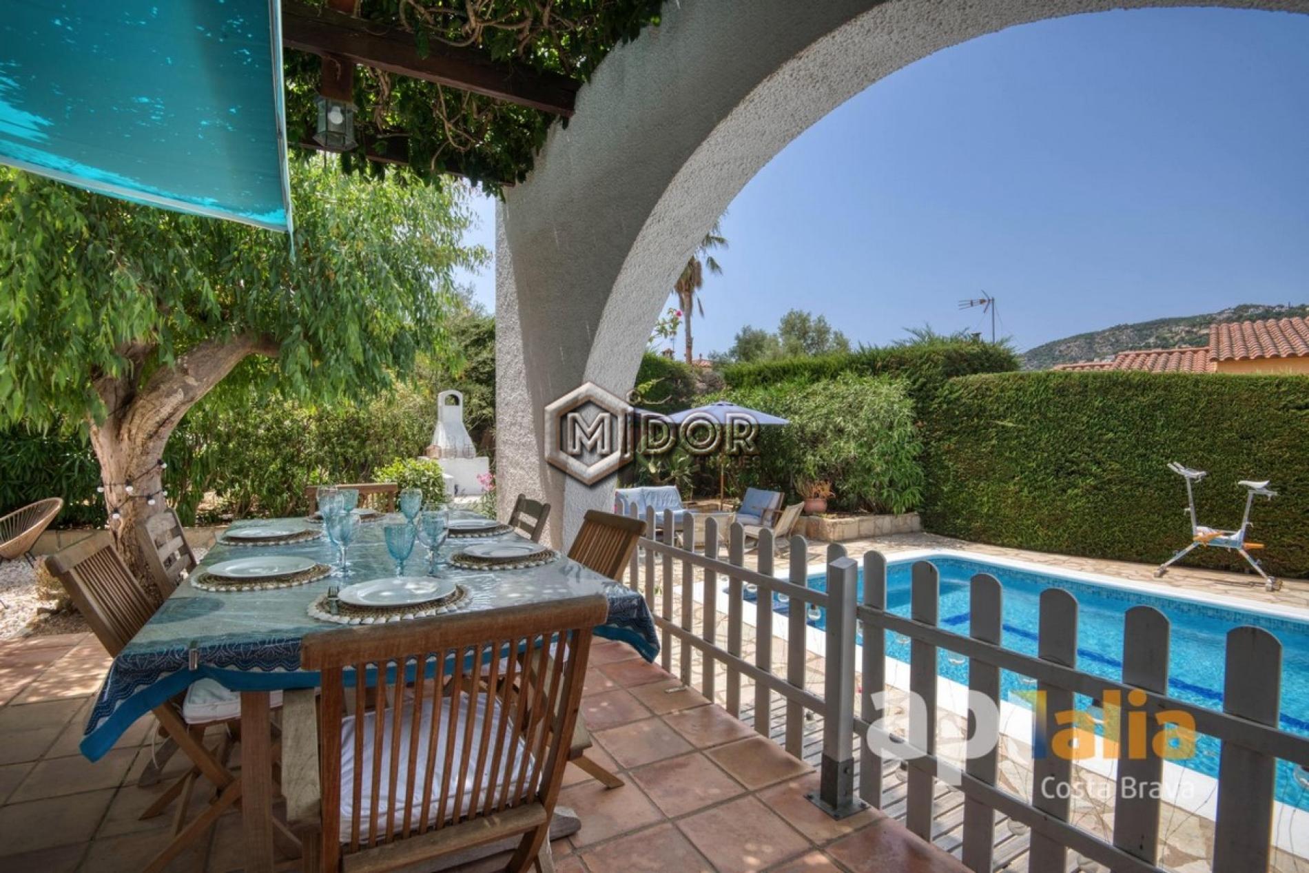 CASA REFORMADA AMB PISCINA I LLICÈNCIA TURÍSTICA