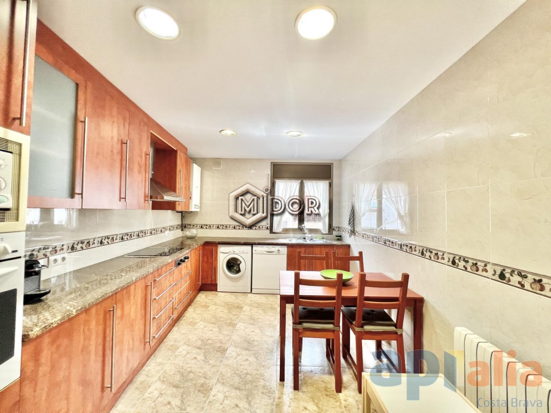 HOUSE IN THE PEDRO DE PALAMOS AREA, 5 MINUTES FROM THE BEACH