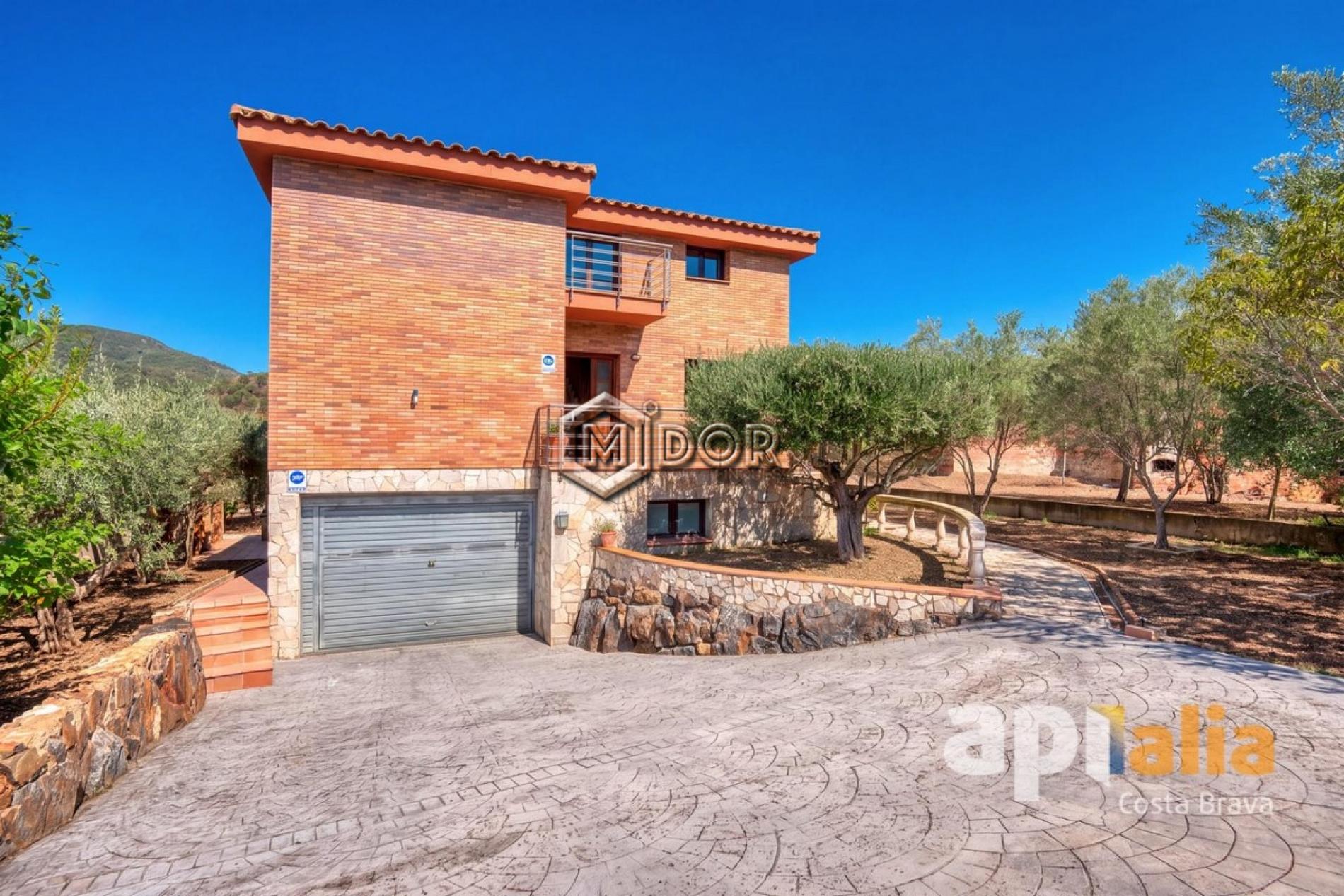 CASA AMB PISCINA I GARATGE A MAS PERE, CALONGE – COSTA BRAVA