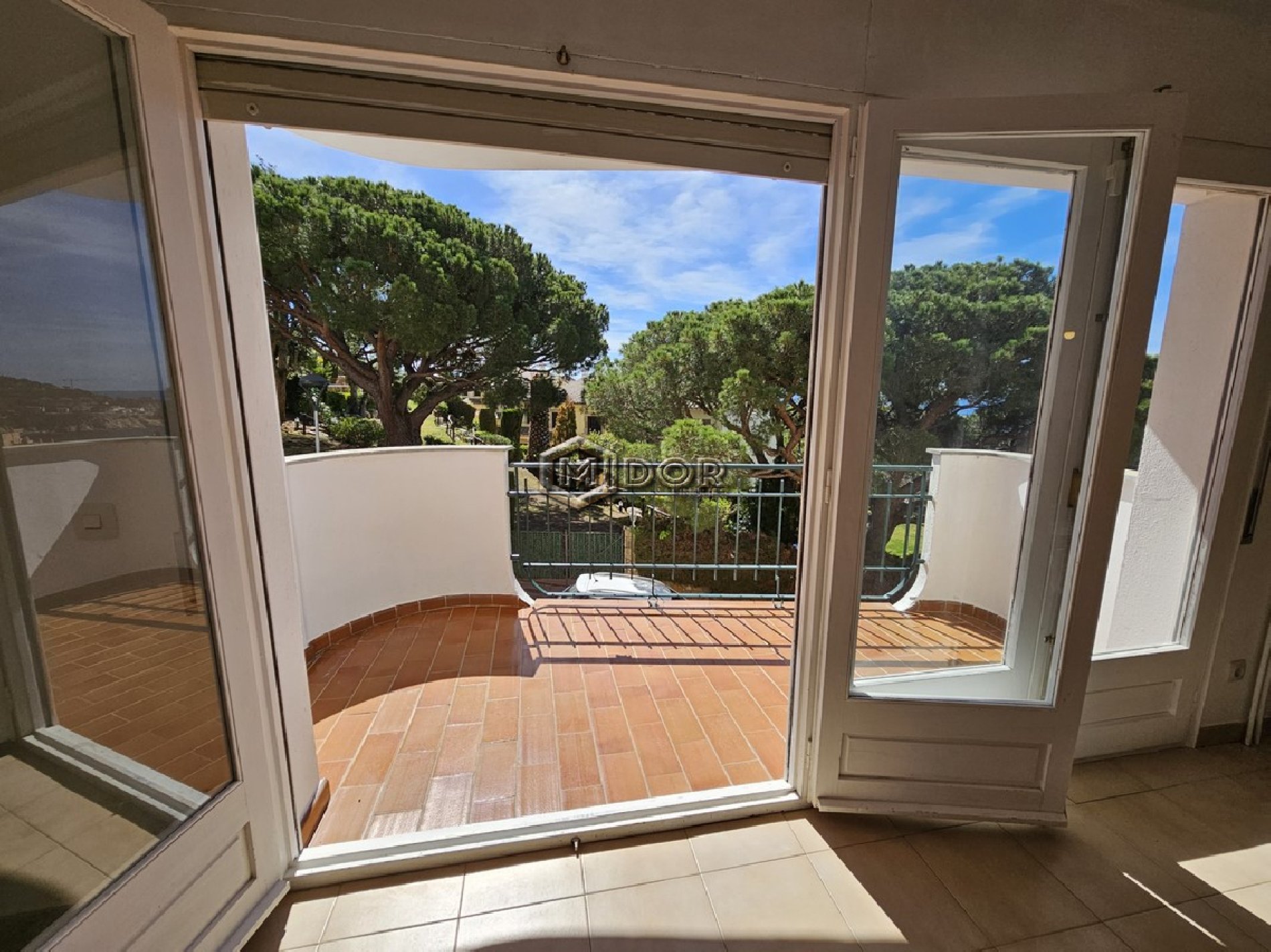 CASA ADOSSADA AMB VISTES A MAR (VOLTA AMETLLER)