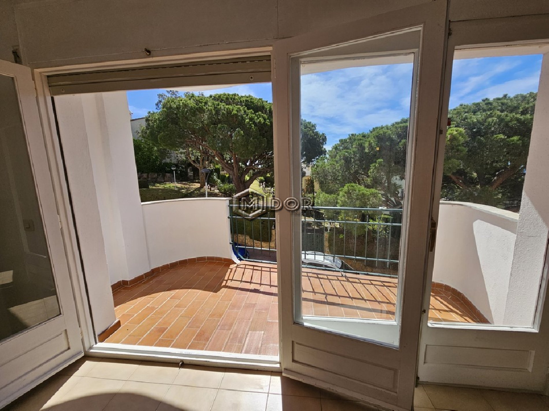 CASA ADOSSADA AMB VISTES A MAR (VOLTA AMETLLER)