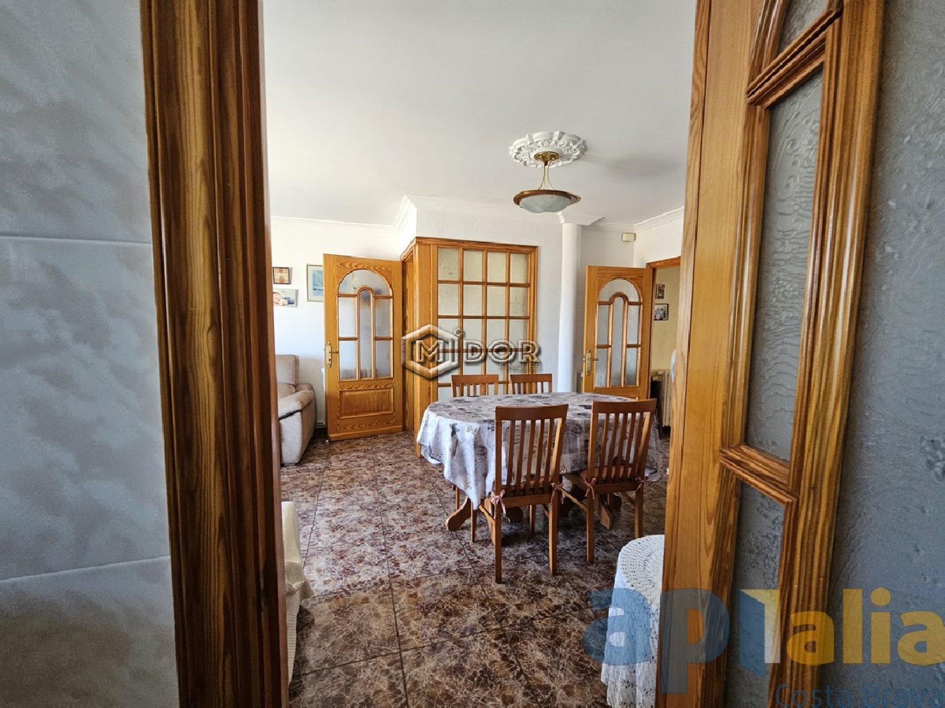 CASA ADOSSADA EN VENDA A ZONA TRANQUIL·LA DE PALAMÓS