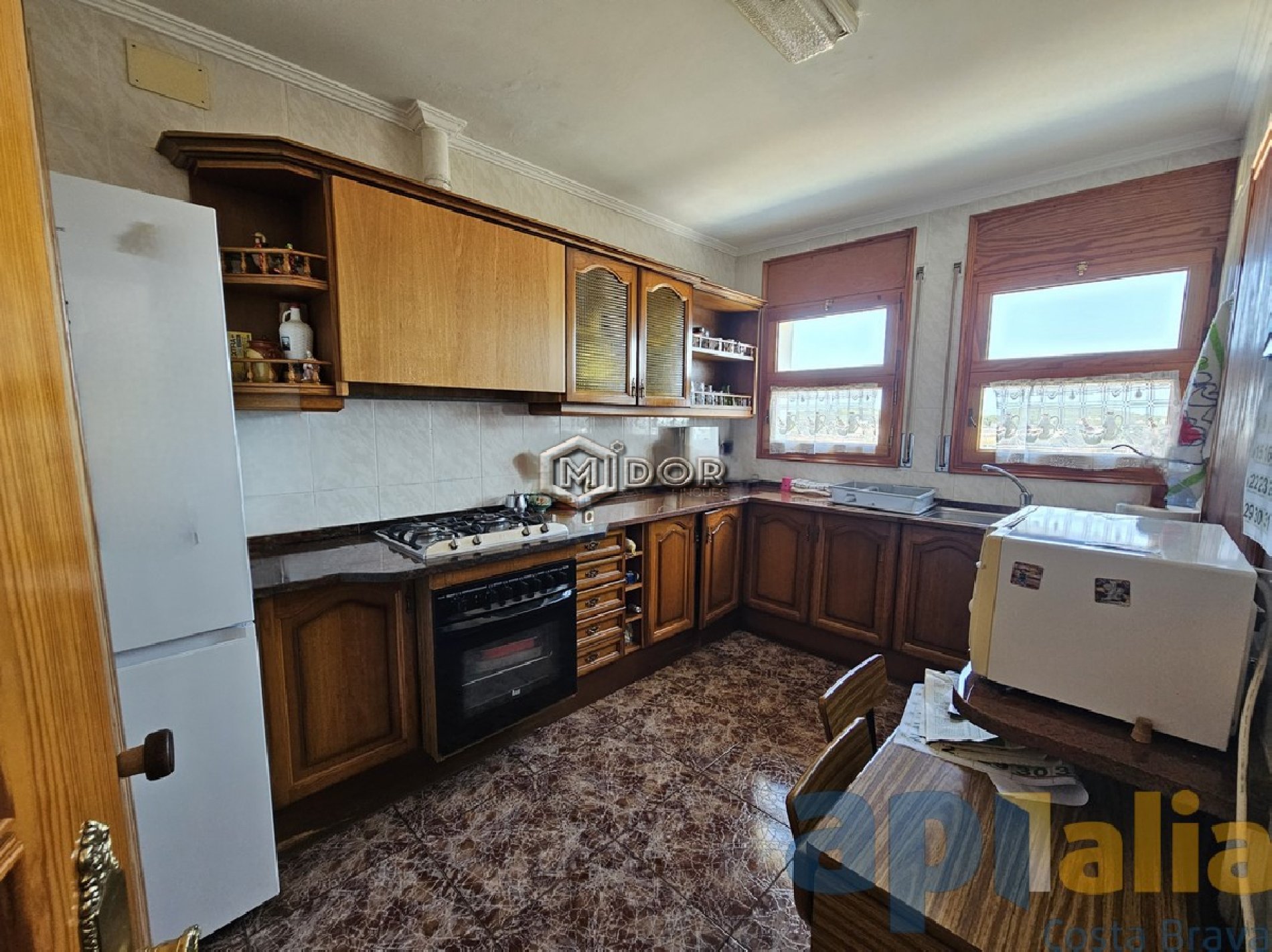CASA ADOSSADA EN VENDA A ZONA TRANQUIL·LA DE PALAMÓS