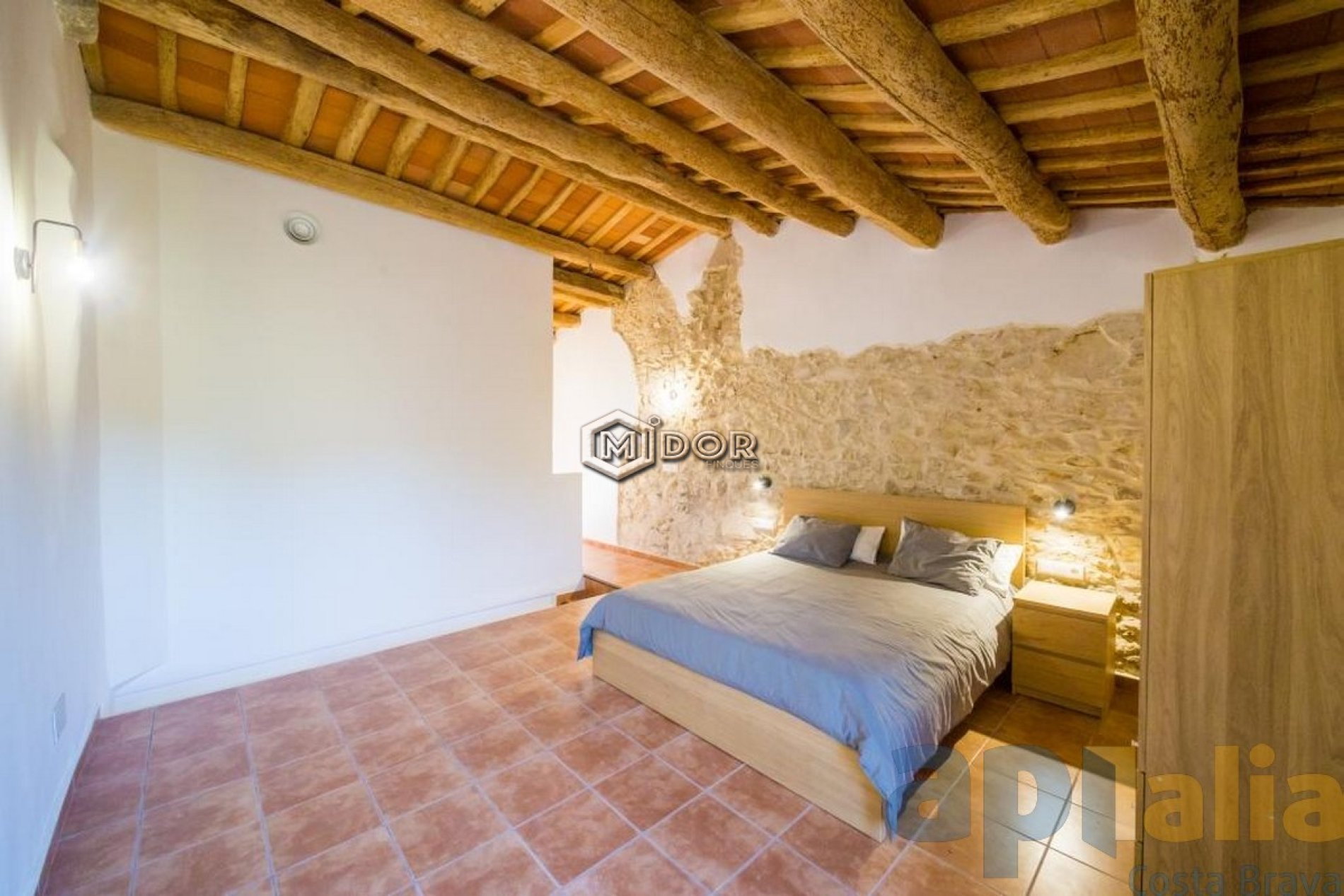 MASIA REFORMADA A ST. ANTONI DE CALONGE (ST. DANIEL)