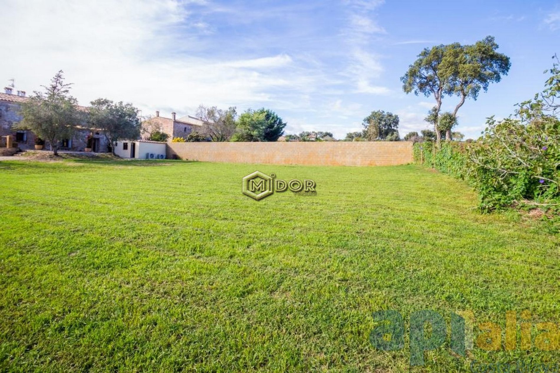 MASIA REFORMADA A ST. ANTONI DE CALONGE (ST. DANIEL)