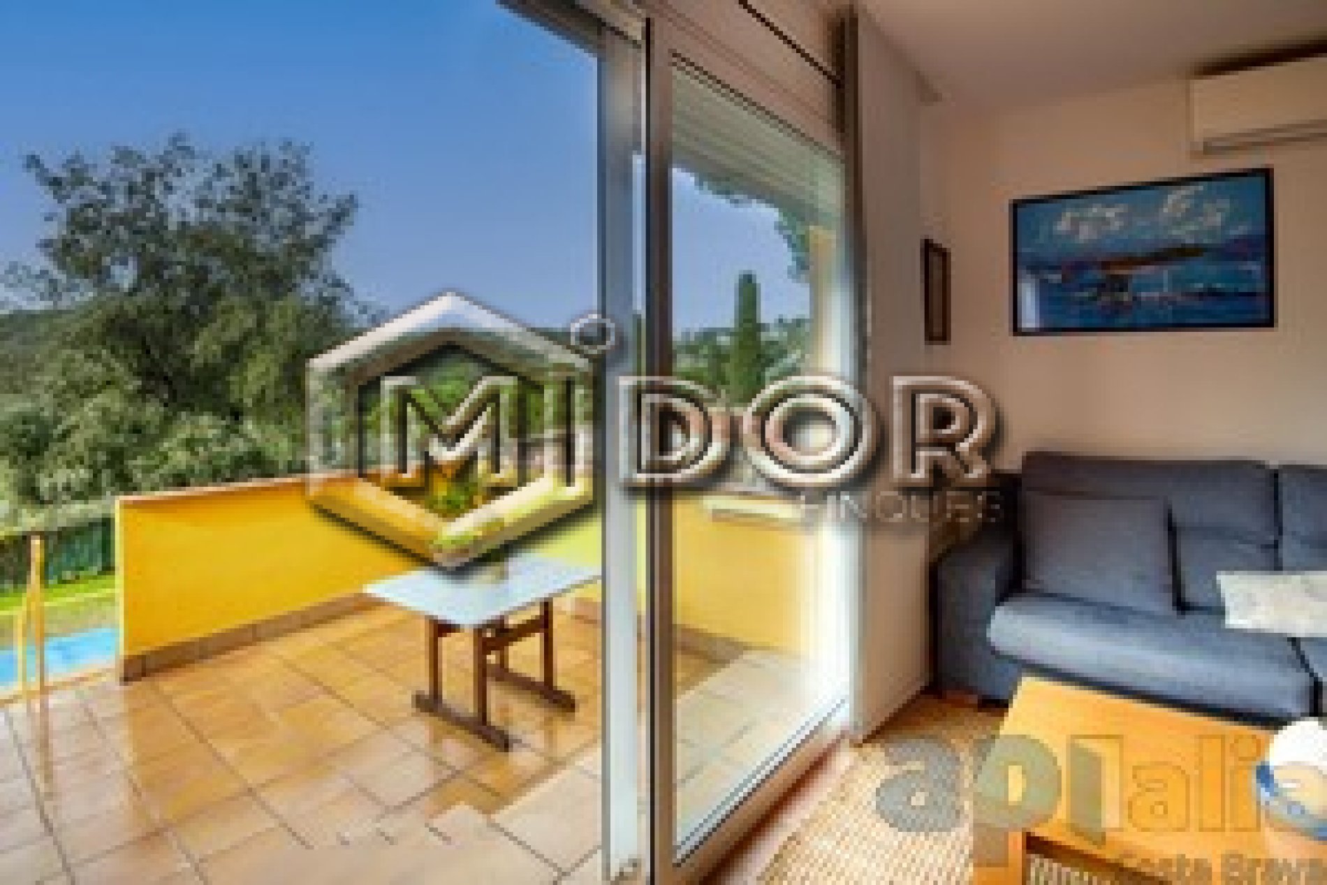 CASA ADOSSADA AMB JARDI I PISCINA A URB. TREUMAL (PLATJA D'ARO)