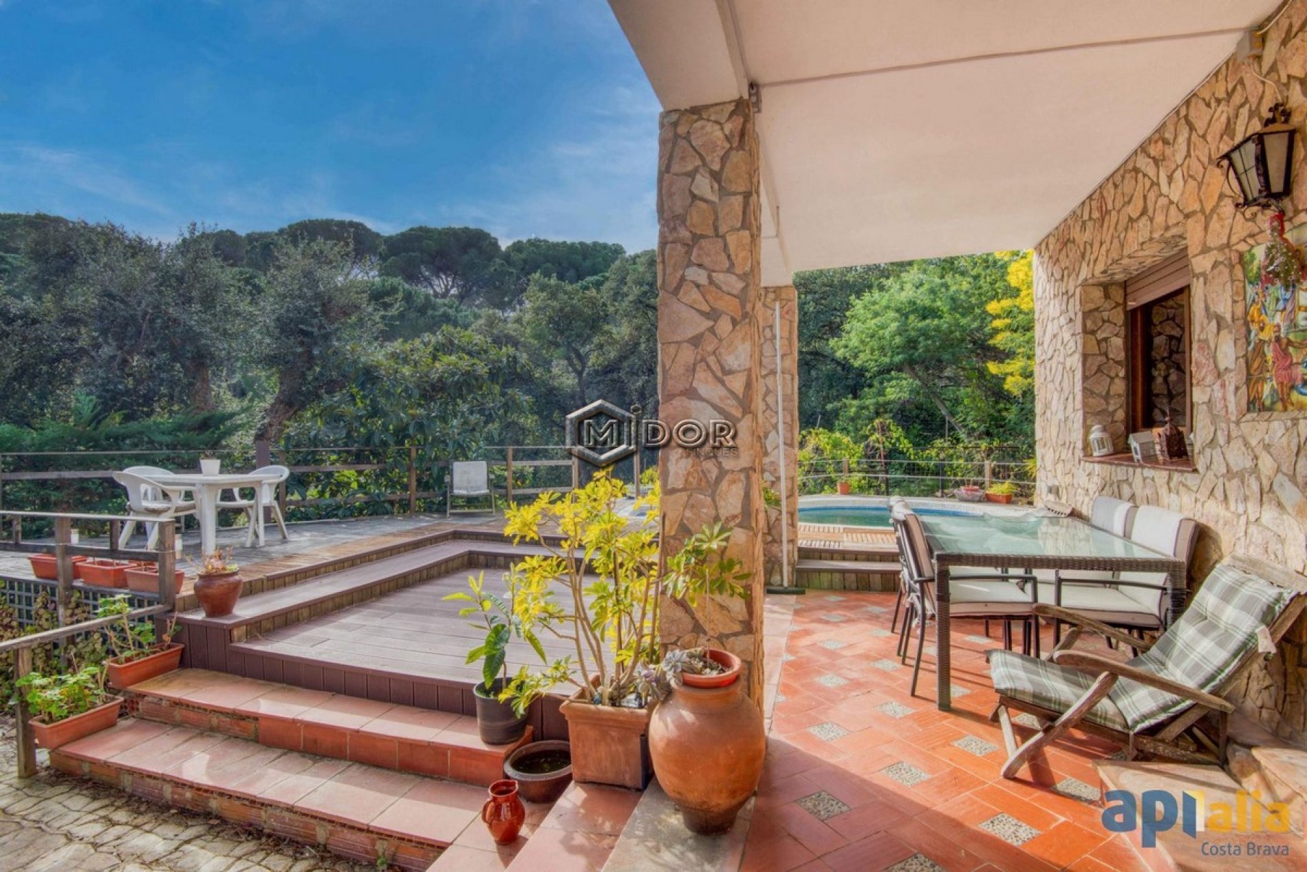 CASA AMB PISCINA EN URB. CASA NOVA (ST. FELIU DE GUIXOLS)