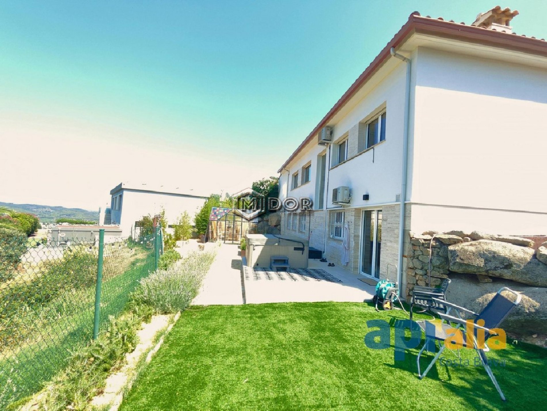 CASA AMB PISCINA I JARDI A VESCOMTAT DE CABANYES (CALONGE)