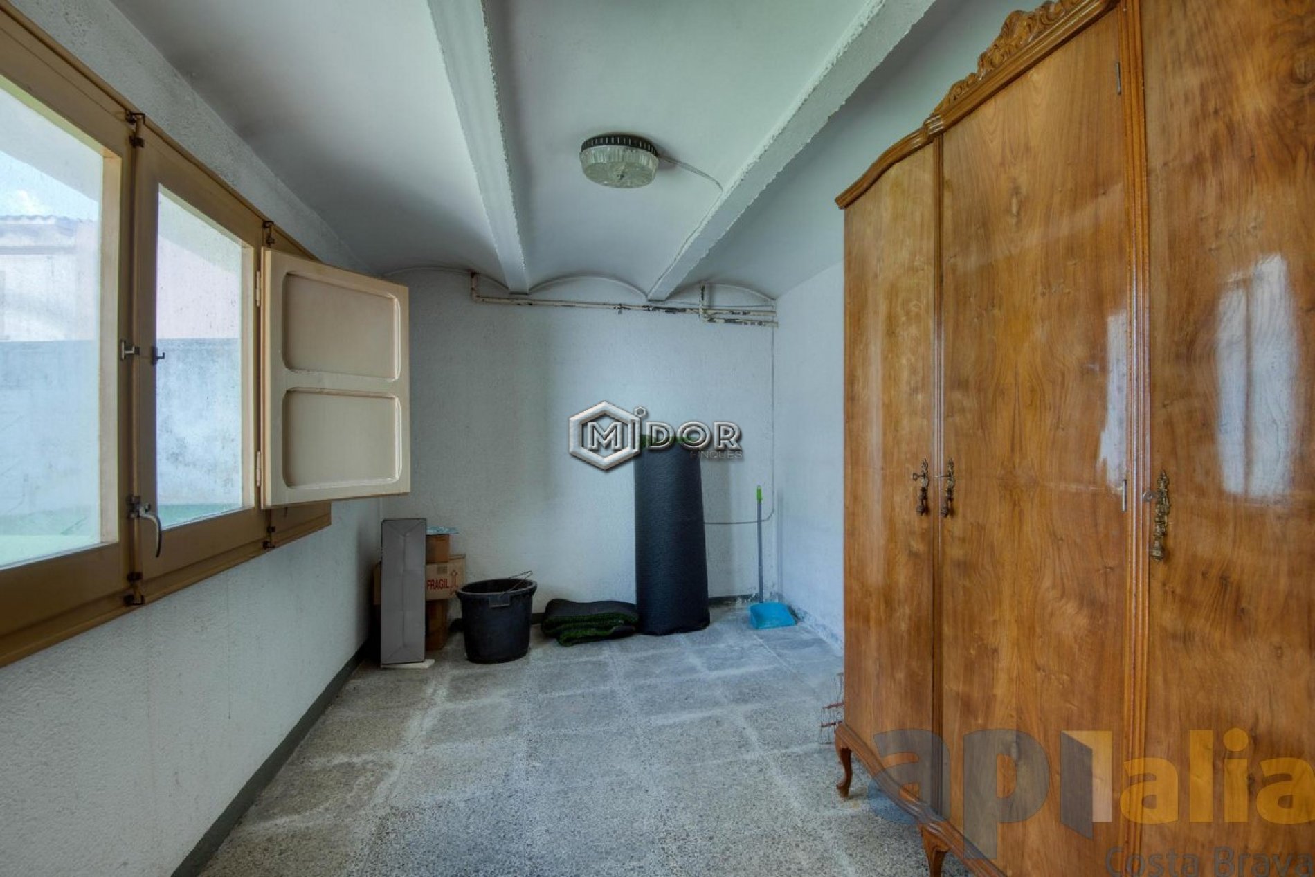 CASA CENTRICA AMB JARDI I GARATGE