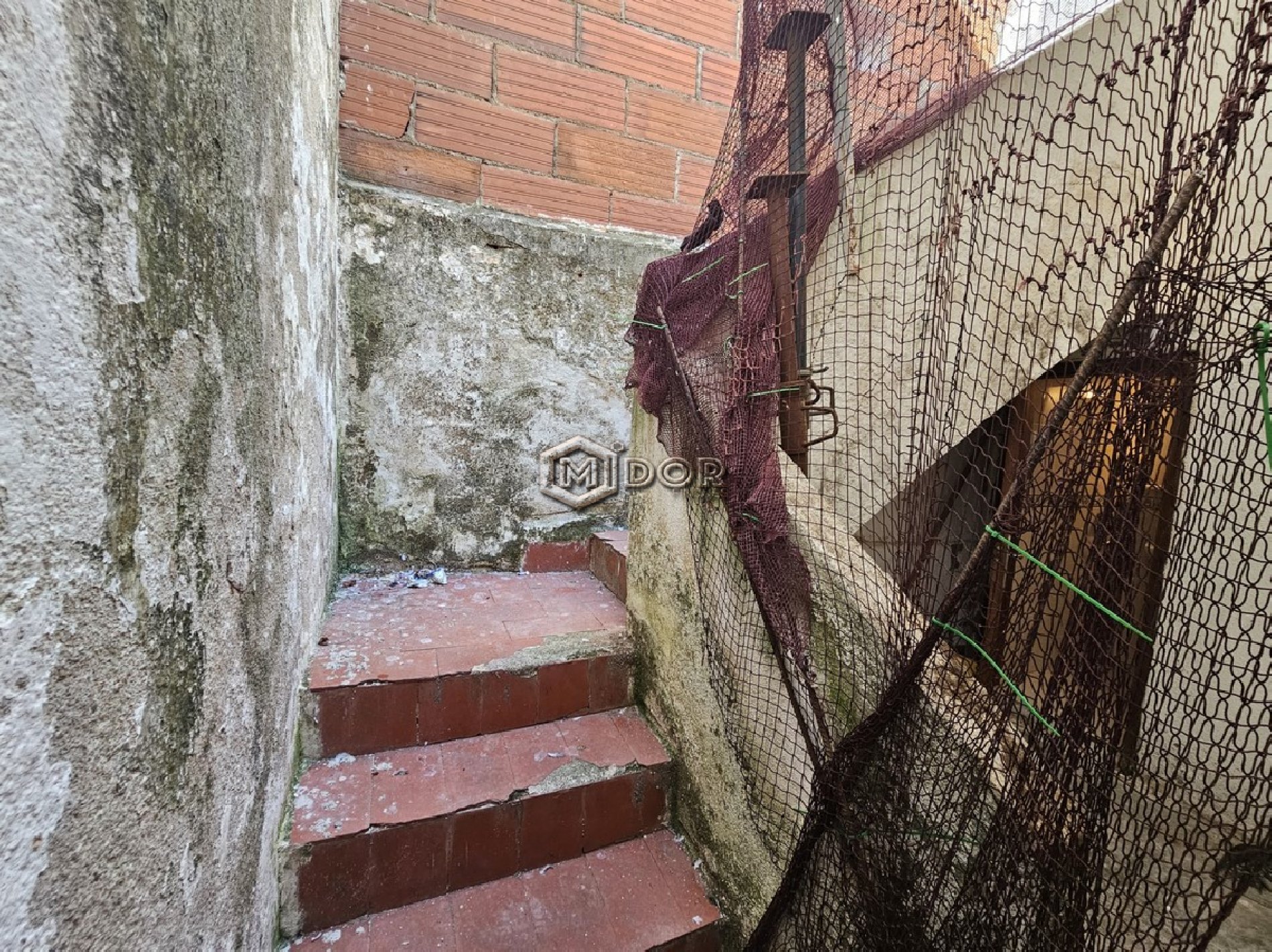 CASA DE POBLE A REFORMAR