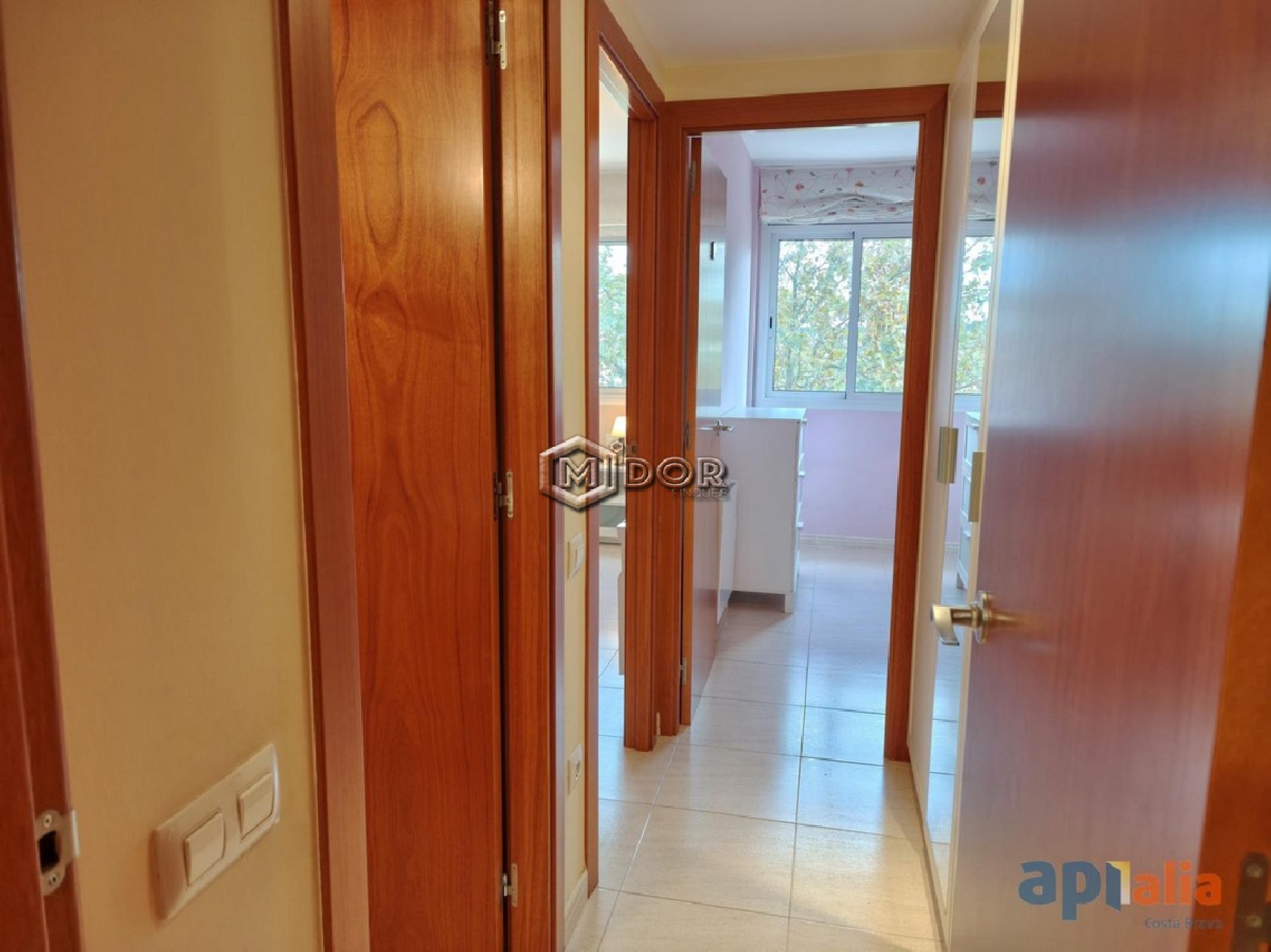 APARTAMENT AMB PISCINA COMUNITÀRIA I PARKING A ST. ANTONI DE CALONGE