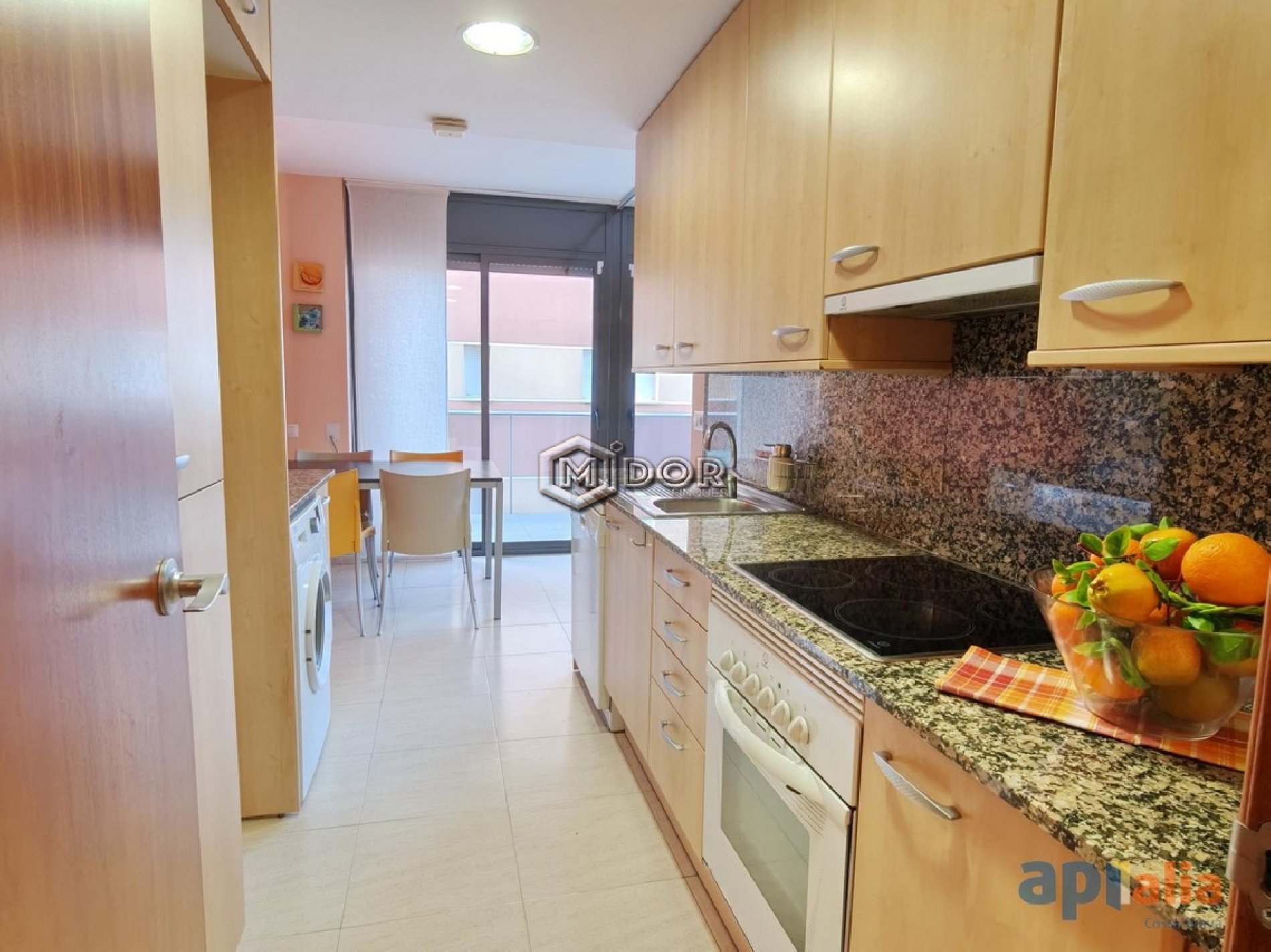 APARTAMENT AMB PISCINA COMUNITÀRIA I PARKING A ST. ANTONI DE CALONGE