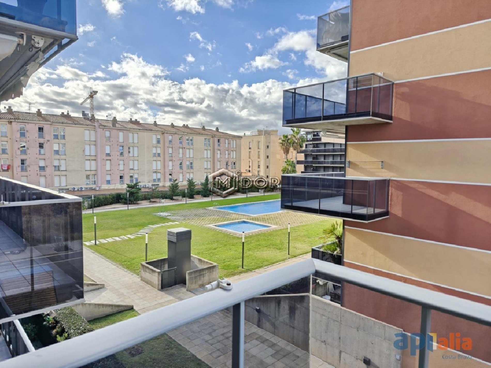 APARTAMENT AMB PISCINA COMUNITÀRIA I PARKING A ST. ANTONI DE CALONGE