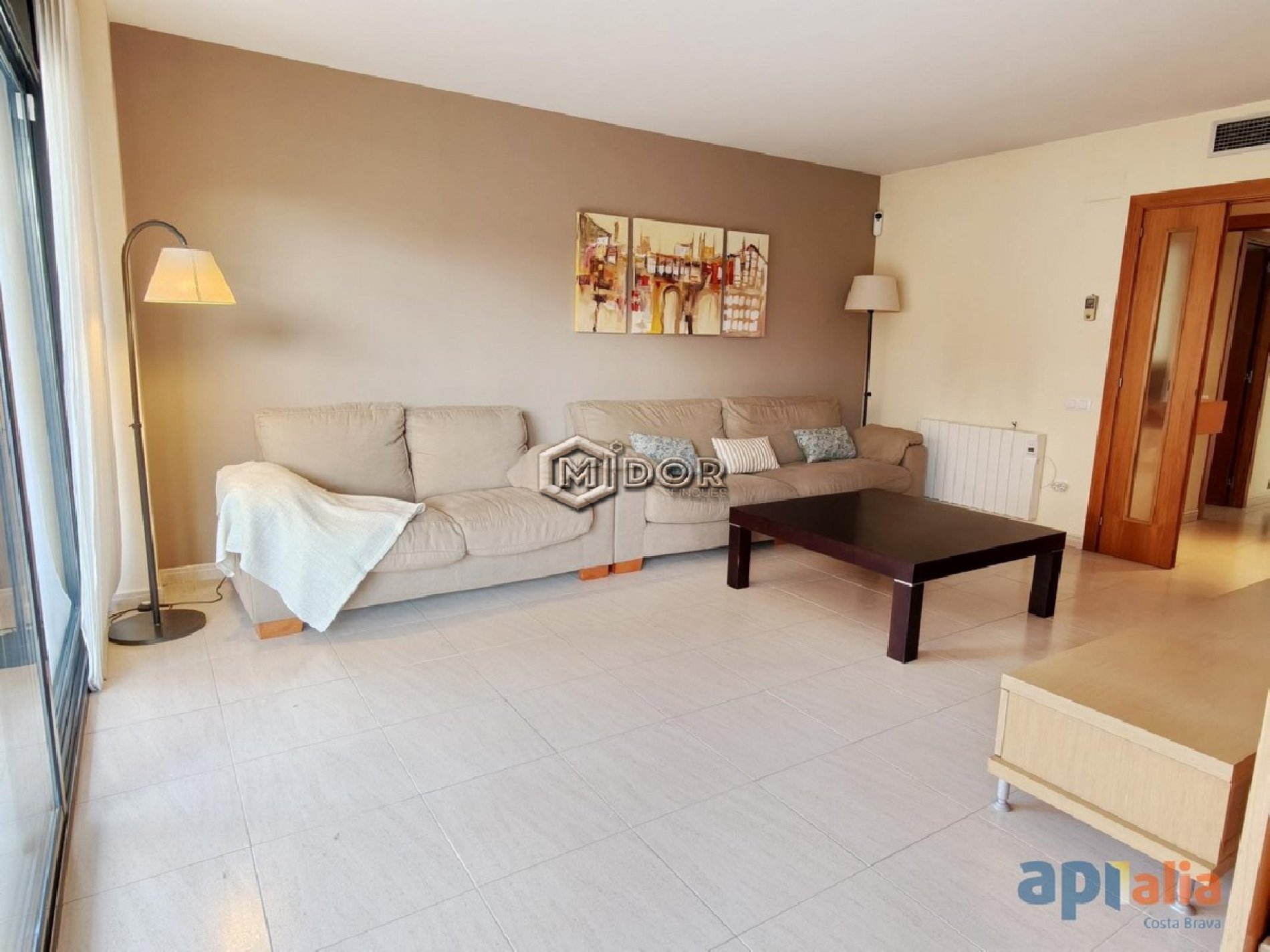 APARTAMENT AMB PISCINA COMUNITÀRIA I PARKING A ST. ANTONI DE CALONGE