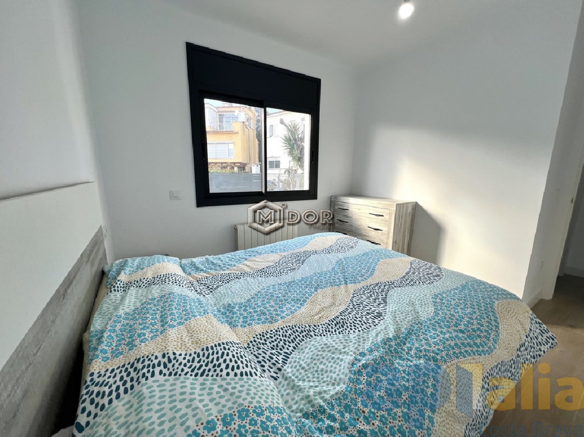 CASA EN PLANTA BAIXA REFORMADA AMB TERRASSA