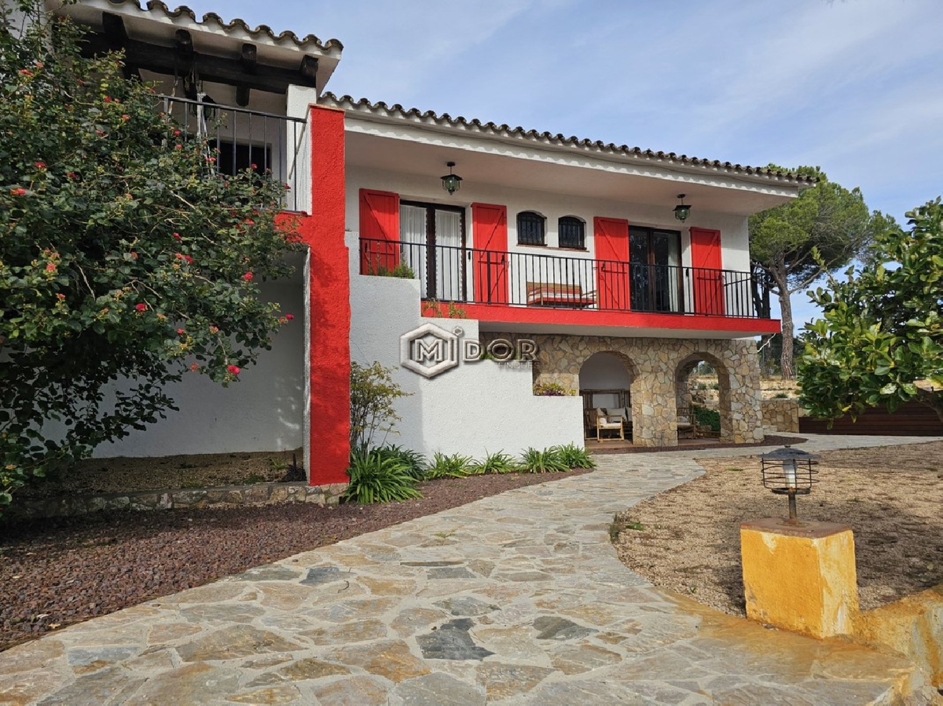 CASA AMB VISTES A MAR I MUNTANYA (LLICÈNCIA TURÍSTICA)