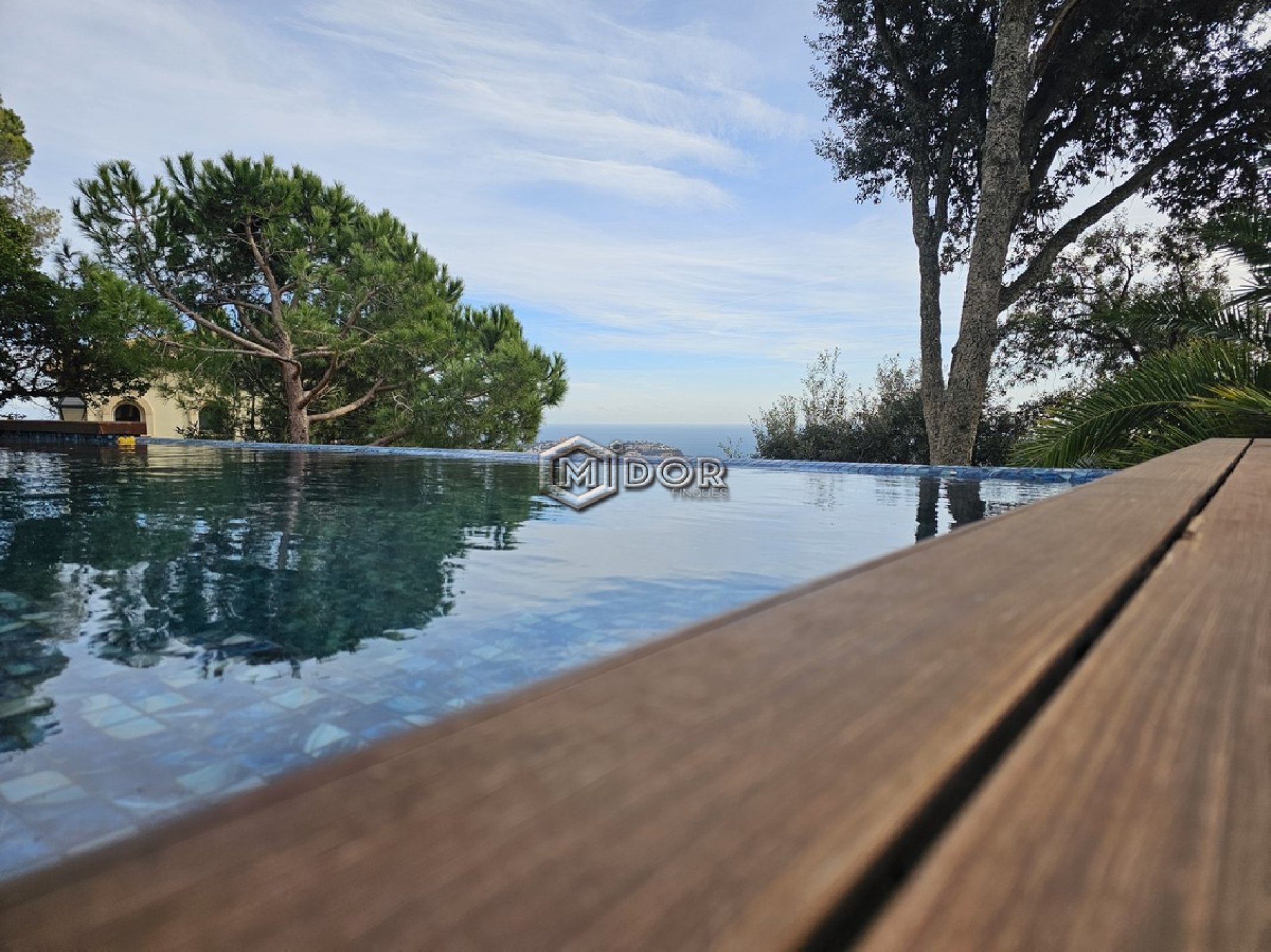 CASA AMB VISTES A MAR I MUNTANYA (LLICÈNCIA TURÍSTICA)