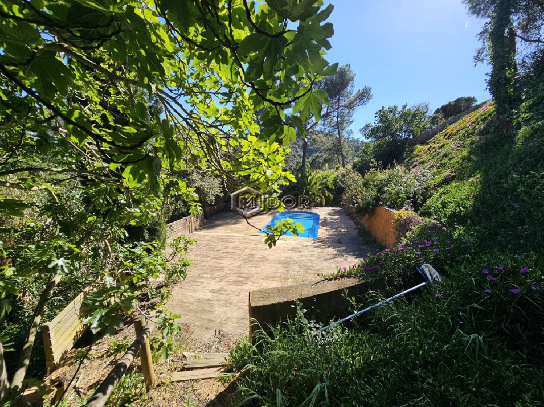 CASA AMB PISCINA I VISTES A LA MUNTANYA