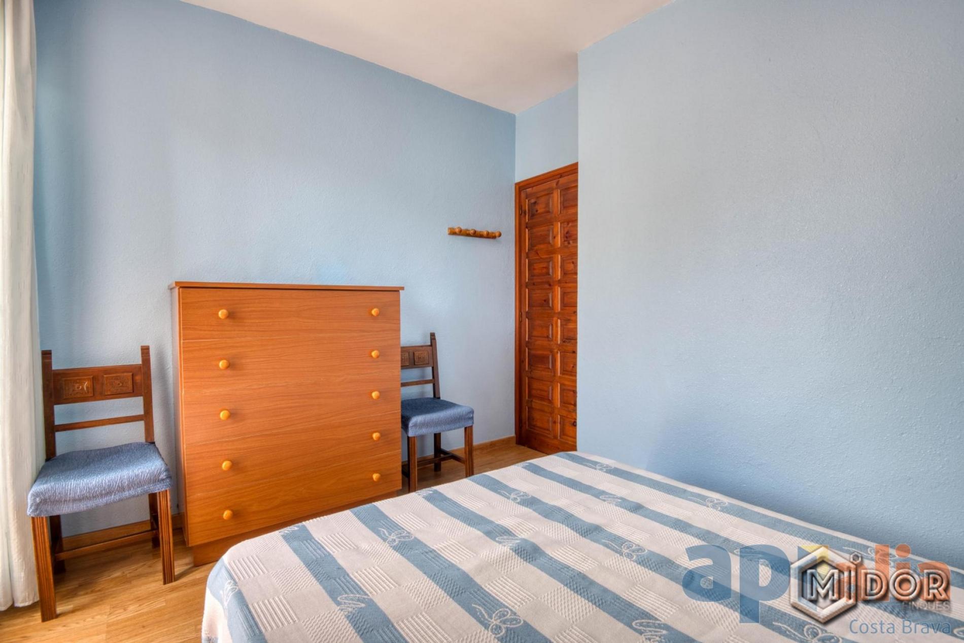 PENTHOUSE IN PLATJA D'ARO (CENTRAL AREA)