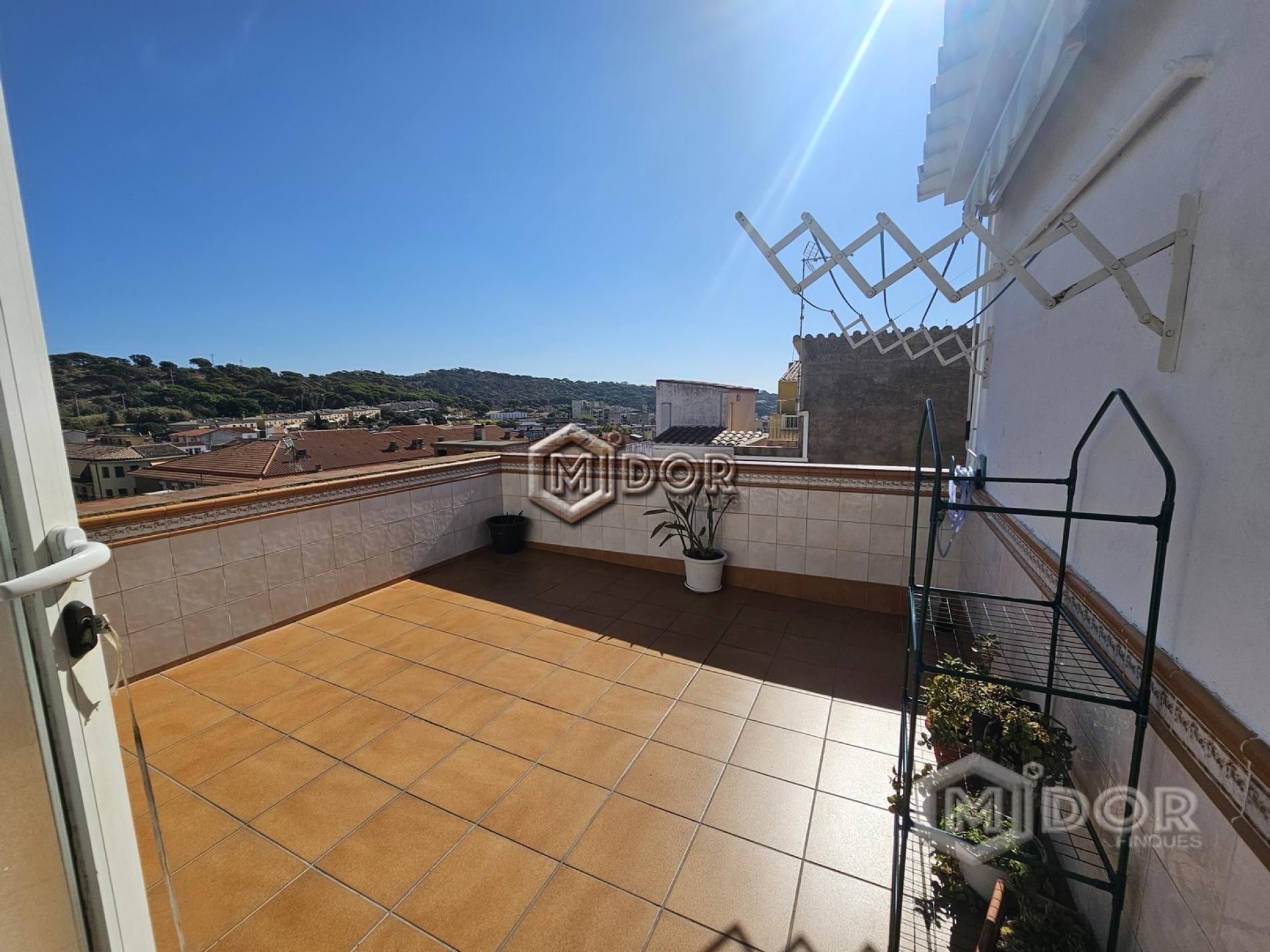 DUPLEX AMB TERRASSA A SANT FELIU DE GUÍXOLS