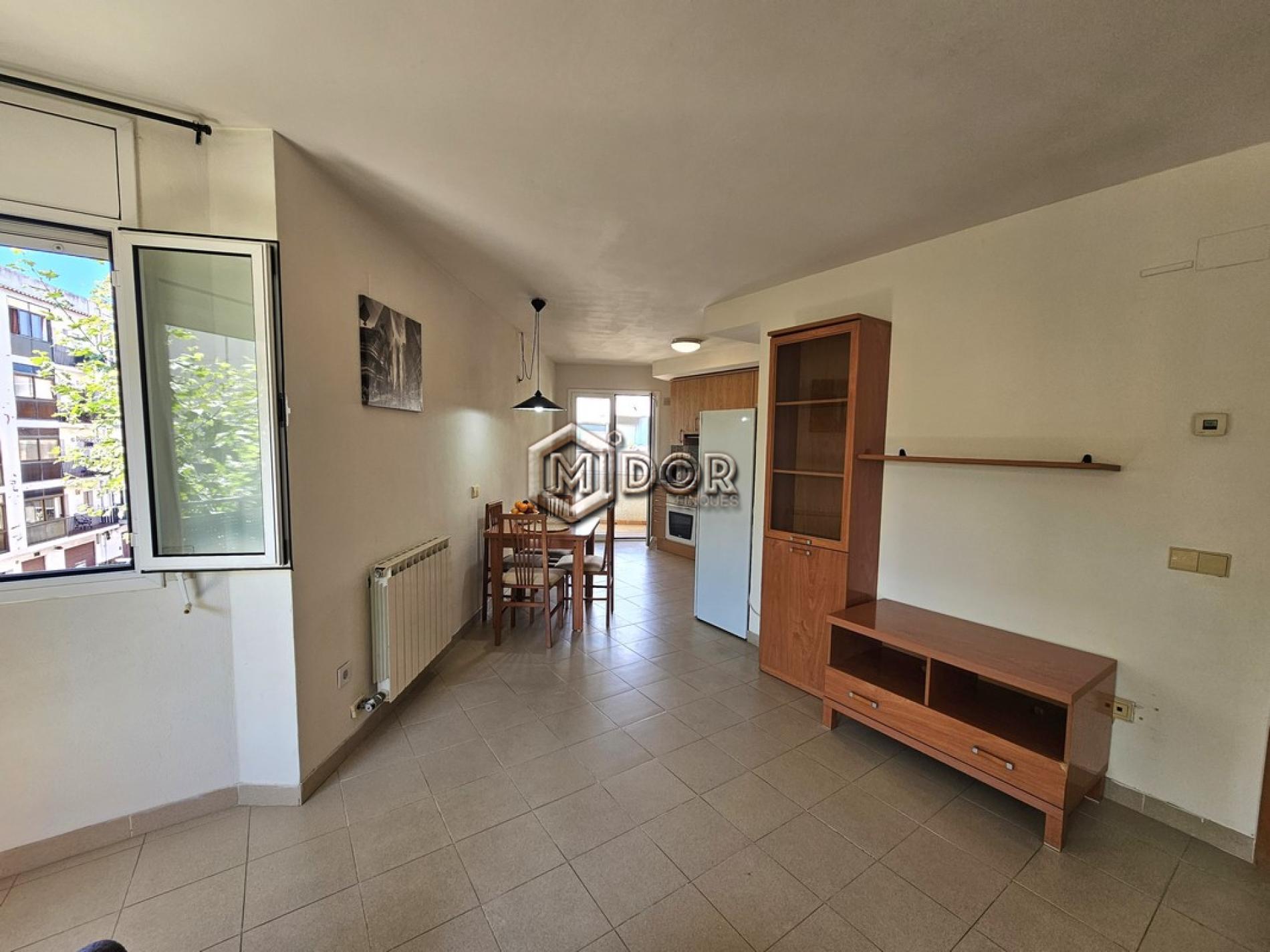 APARTAMENT MOLT LLUMINÓS A VILARTAGUES