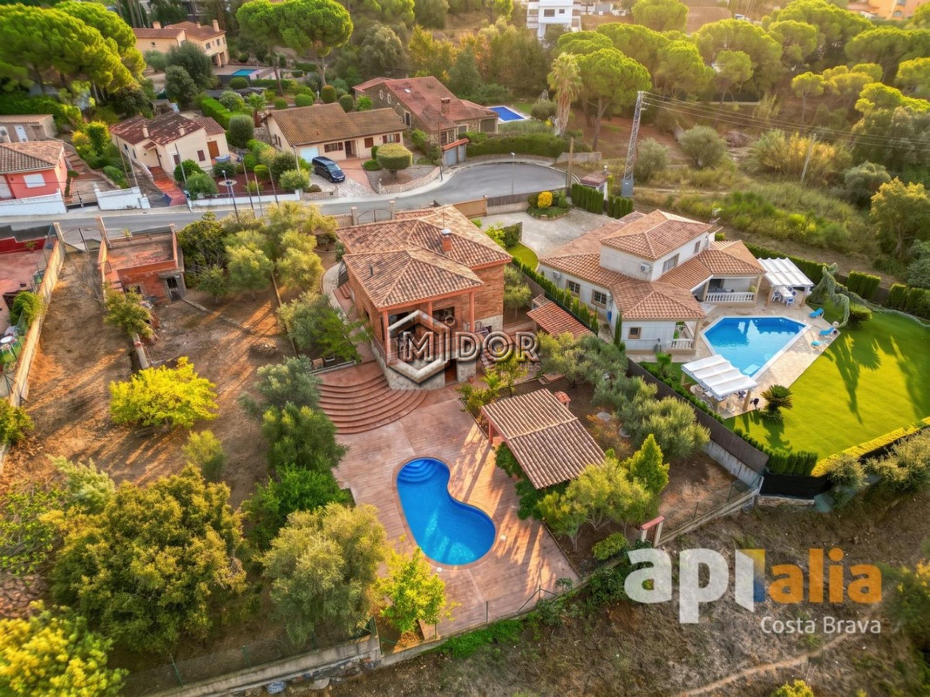 CASA AMB PISCINA I GARATGE A MAS PERE, CALONGE – COSTA BRAVA