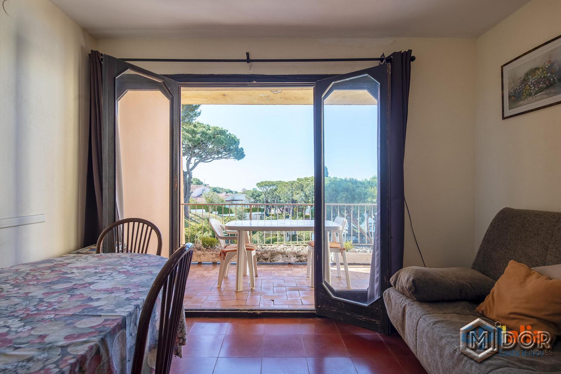 APARTMENT IN ELS PINS, PLATJA D'ARO