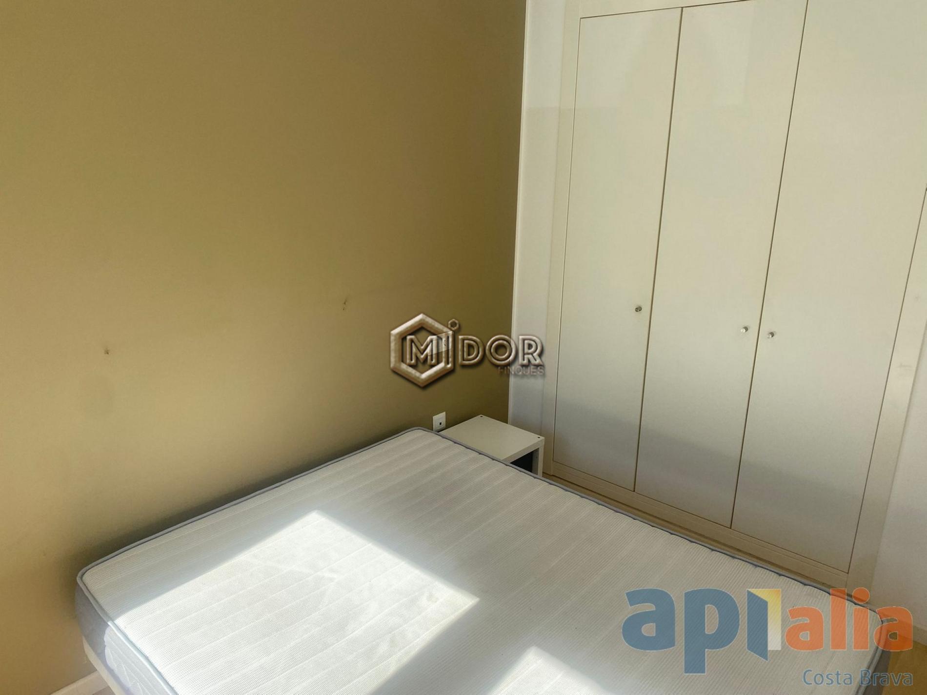 APARTMENT WITH TOURIST LICENCE IN PALAMÓS