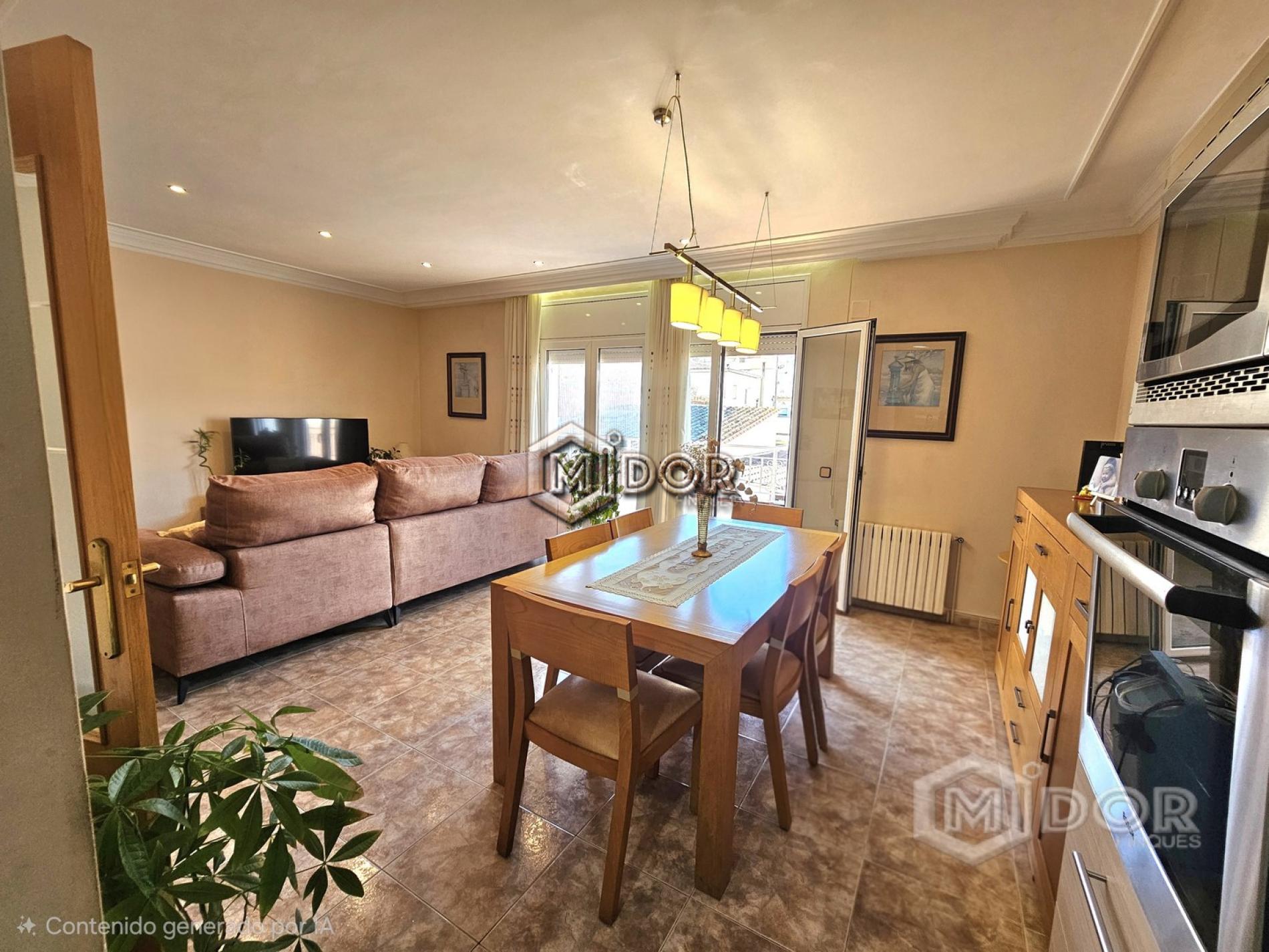 DUPLEX AMB TERRASSA A SANT FELIU DE GUÍXOLS