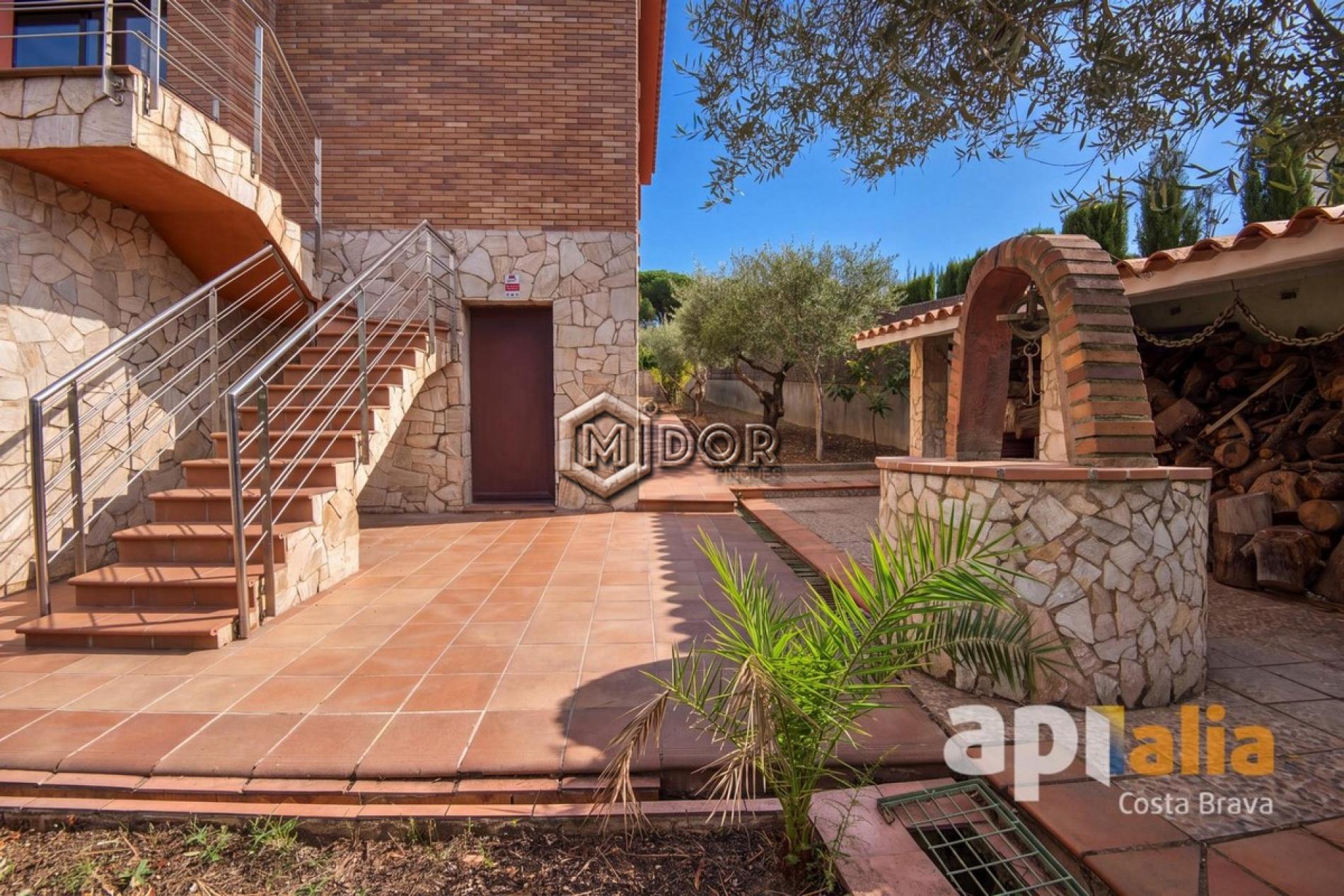 CASA AMB PISCINA I GARATGE A MAS PERE, CALONGE – COSTA BRAVA