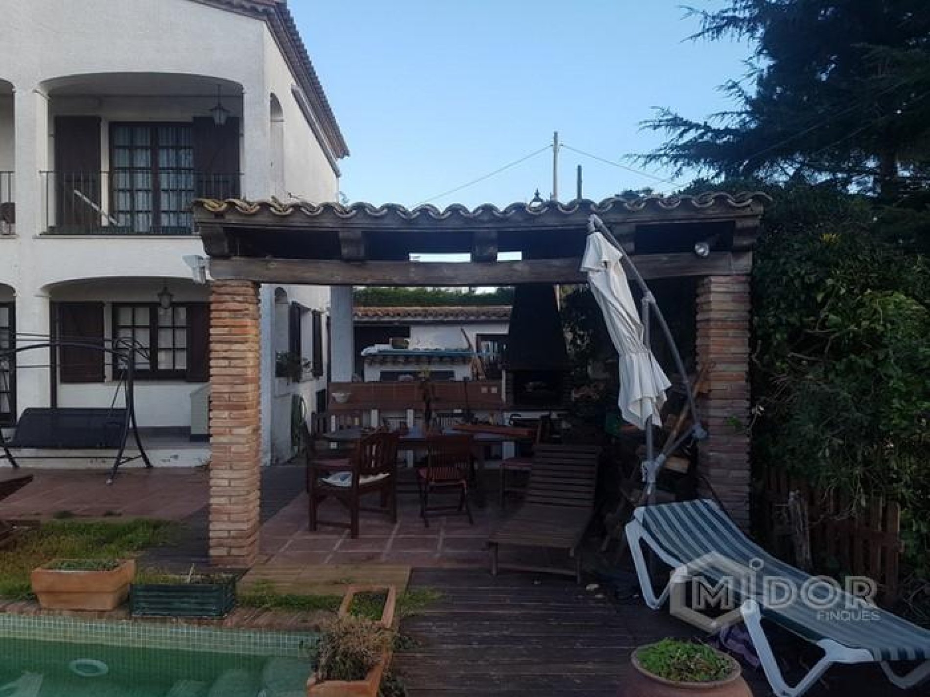 XALET AMB VISTES A MAR