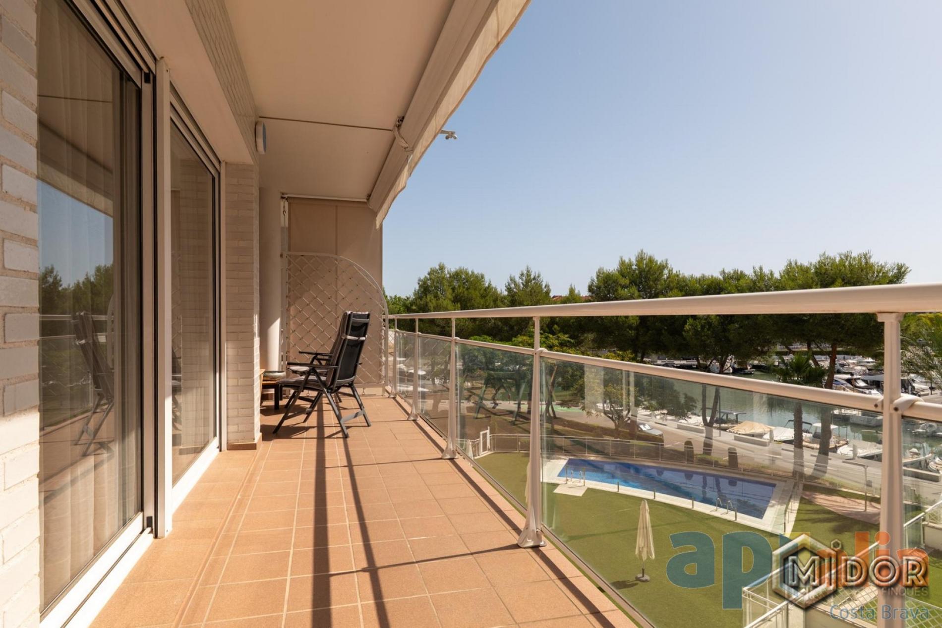 APARTAMENT A ZONA MARINA PORT D'ARO (PLATJA D'ARO)