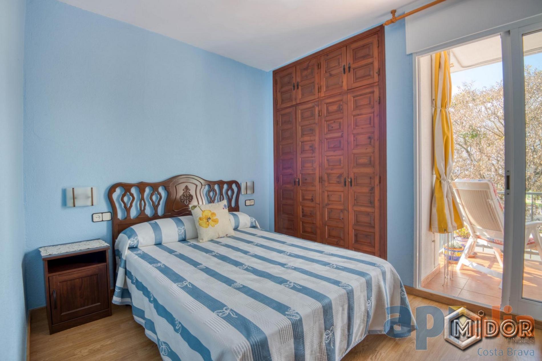 PENTHOUSE IN PLATJA D'ARO (CENTRAL AREA)