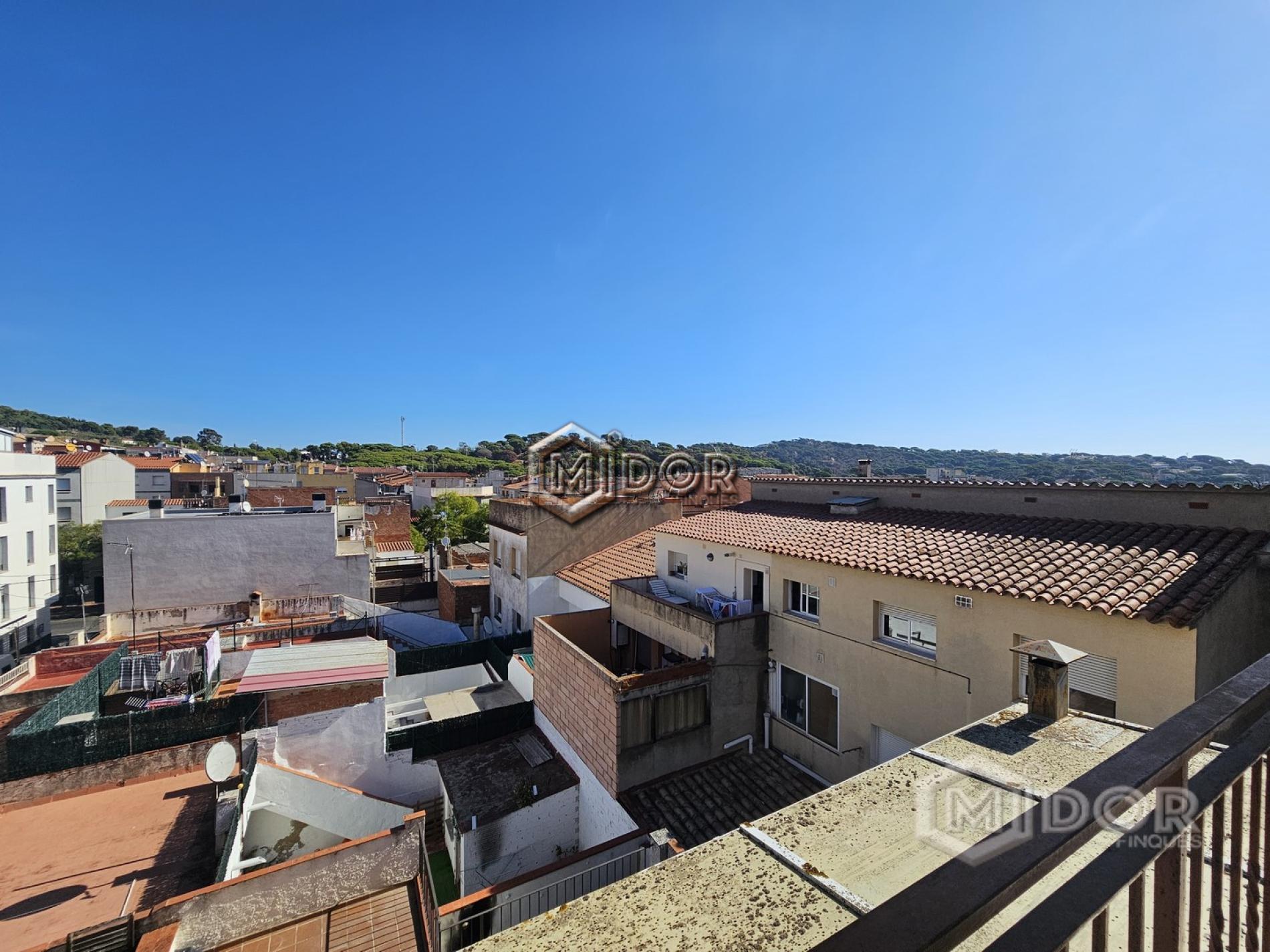 DUPLEX AMB TERRASSA A SANT FELIU DE GUÍXOLS