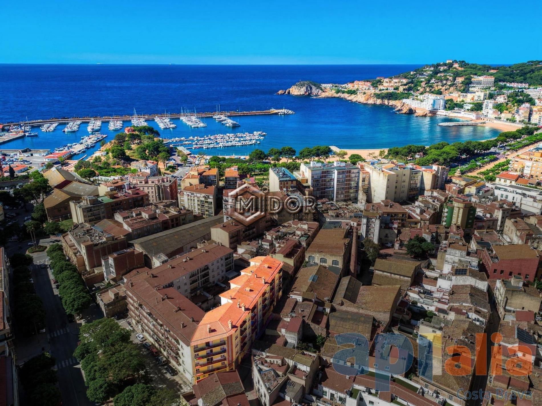 PIS A 150 M DE LA PLAYA A SANT FELIU DE GUÍXOLS