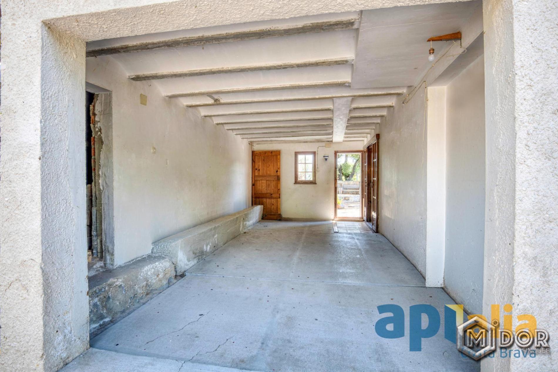 CASA AMB PISCINA A ST. MIQUEL D'ARO