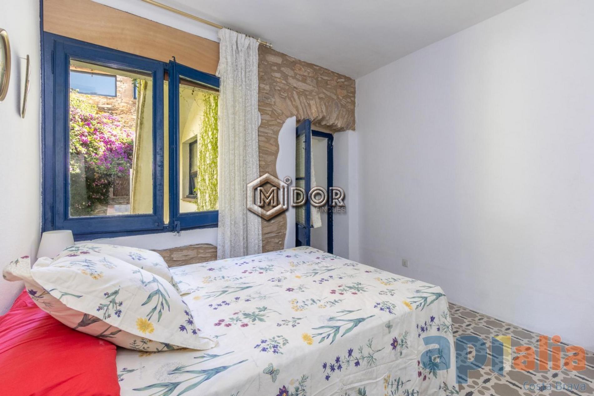 HISTORIC HOUSE IN THE HEART OF BEGUR