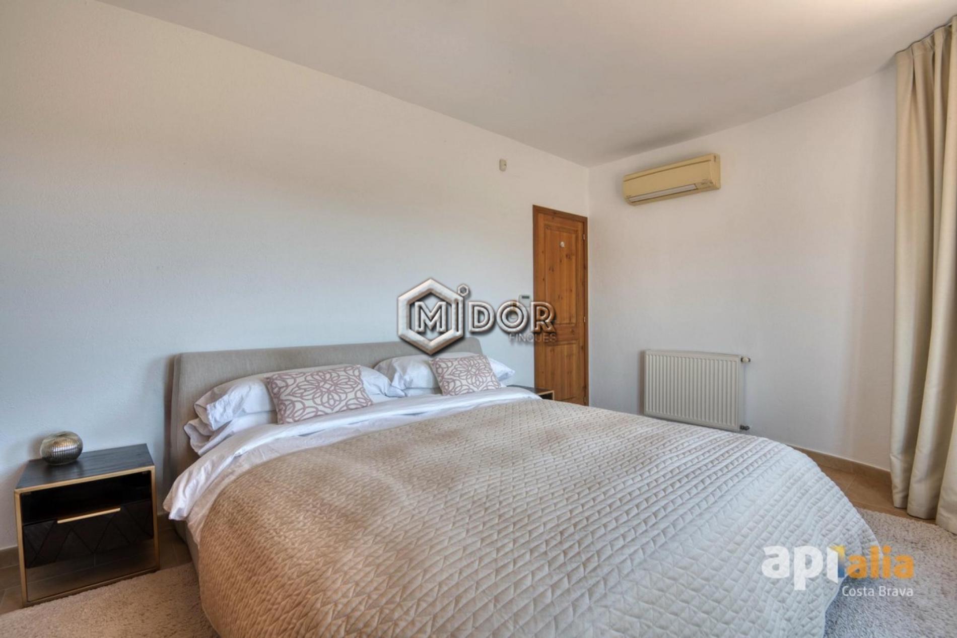 CASA AMB PISCINA A CALONGE