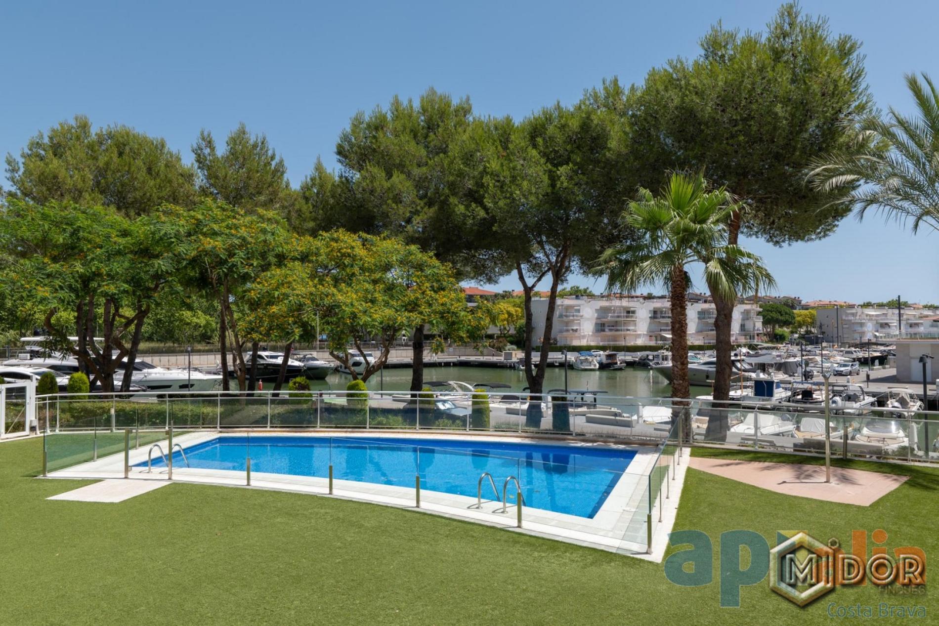 APARTAMENT A ZONA MARINA PORT D'ARO (PLATJA D'ARO)