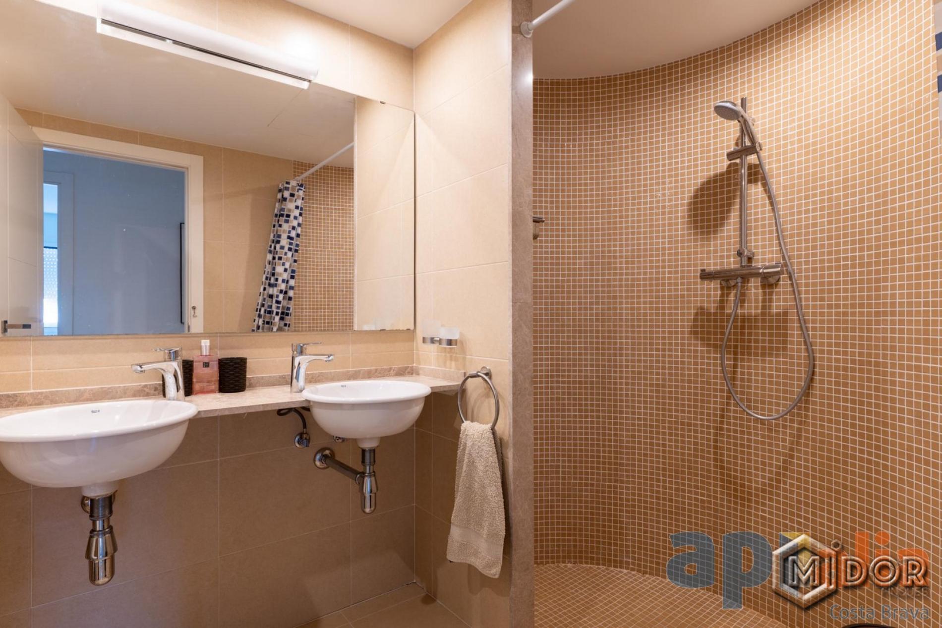 APARTAMENT A ZONA MARINA PORT D'ARO (PLATJA D'ARO)