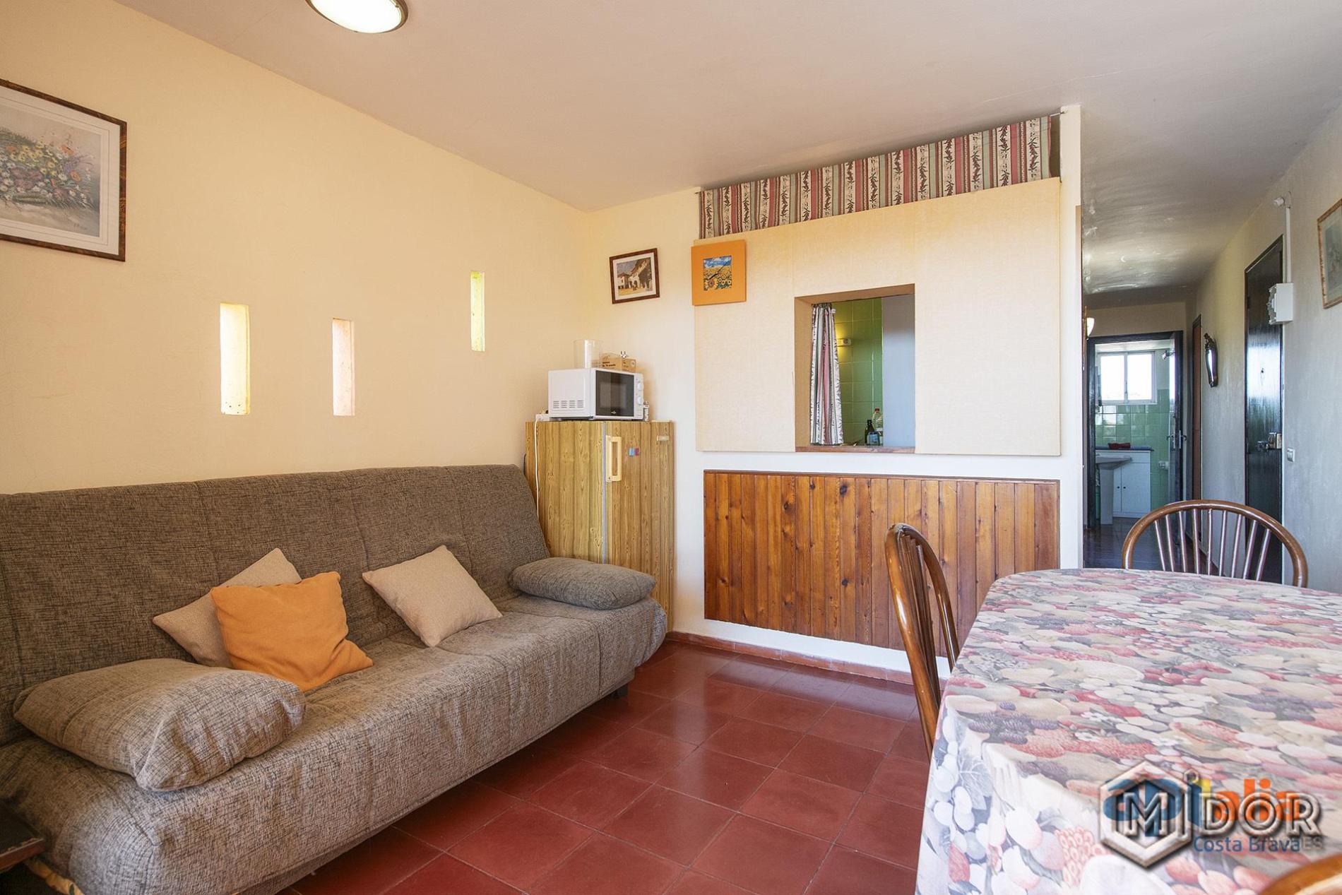 APARTMENT IN ELS PINS, PLATJA D'ARO