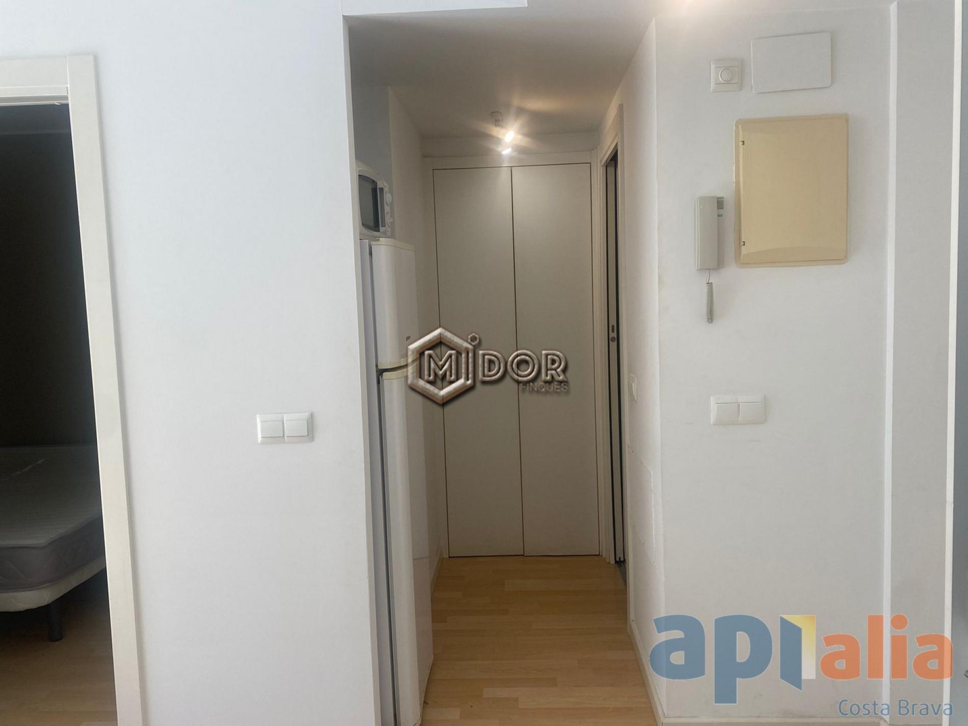 APARTMENT WITH TOURIST LICENCE IN PALAMÓS