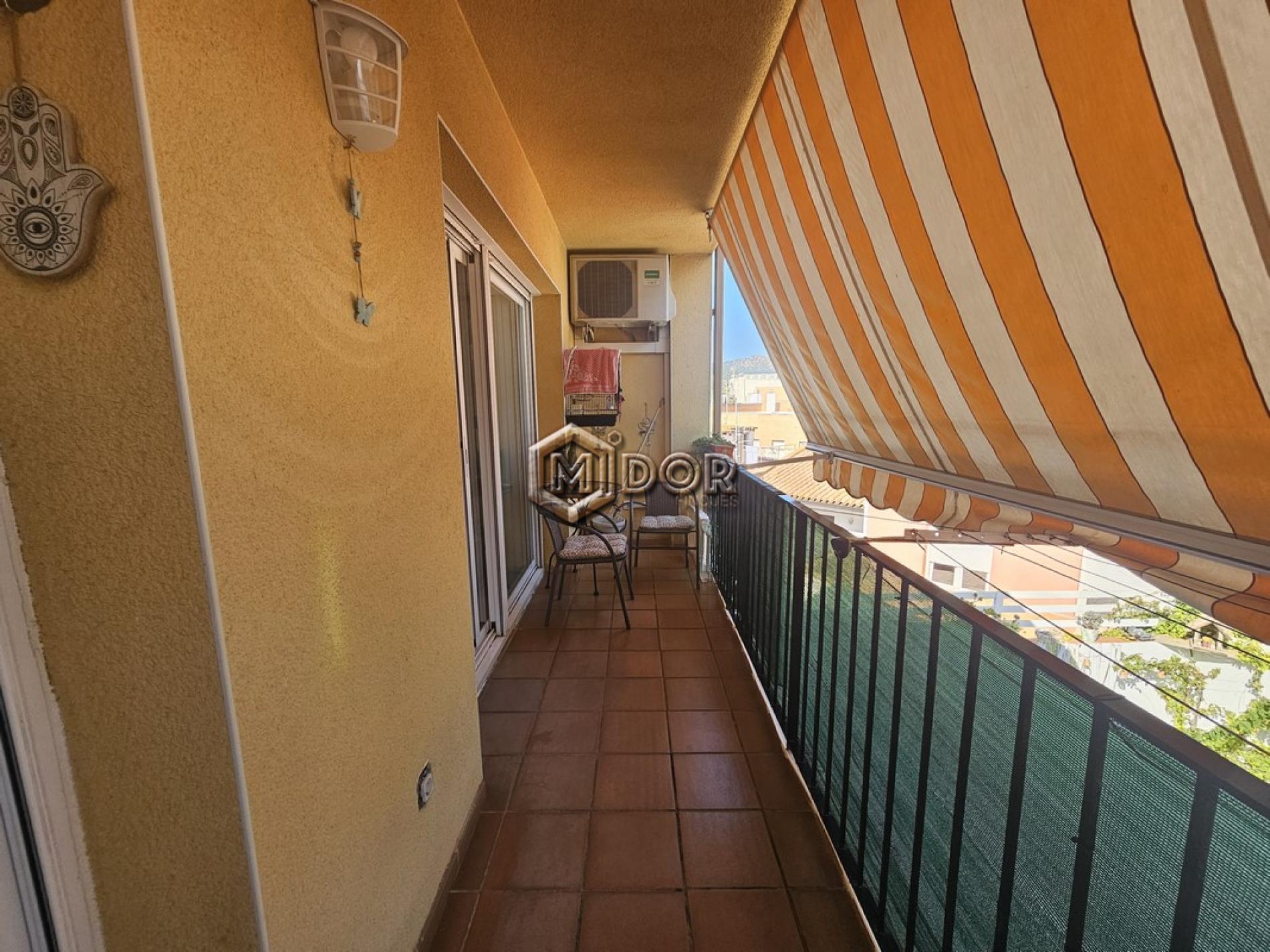 AMPLI I LLUMINÓS APARTAMENT A SANT FELIU DE GUÍXOLS (ZONA ESCLAT)