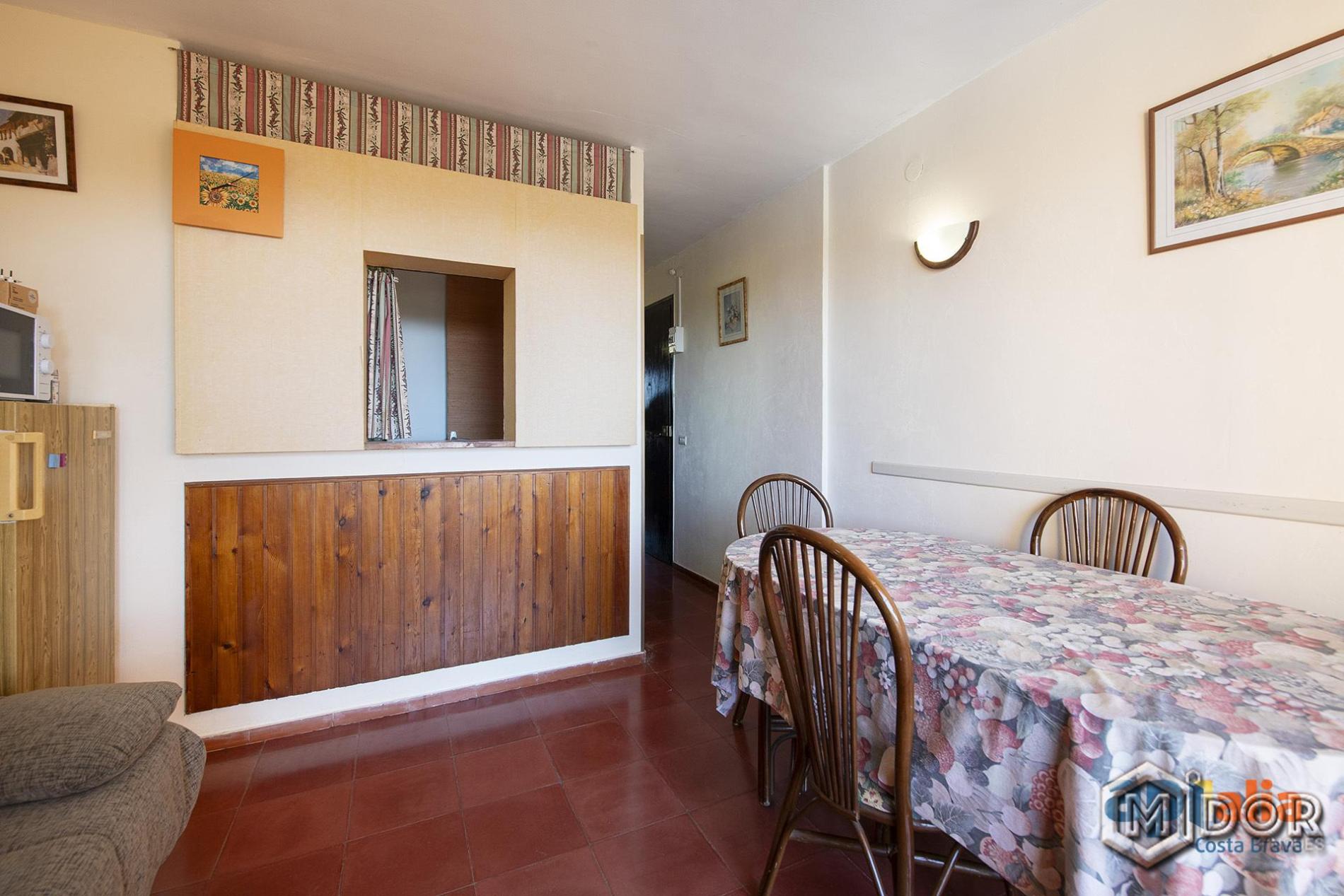 APARTMENT IN ELS PINS, PLATJA D'ARO