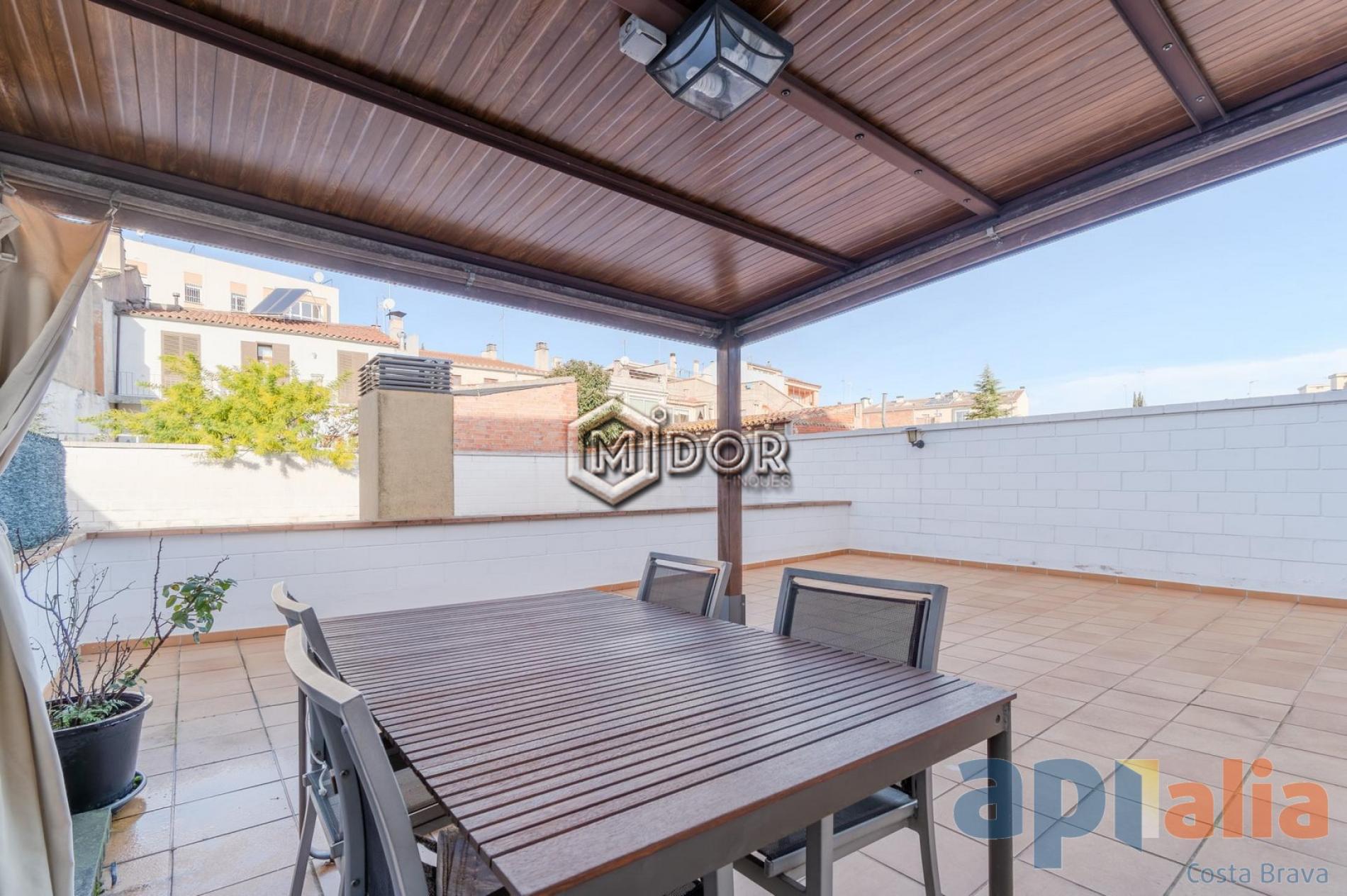 APARTMENT WITH TERRACE IN CASSA DE LA SELVA