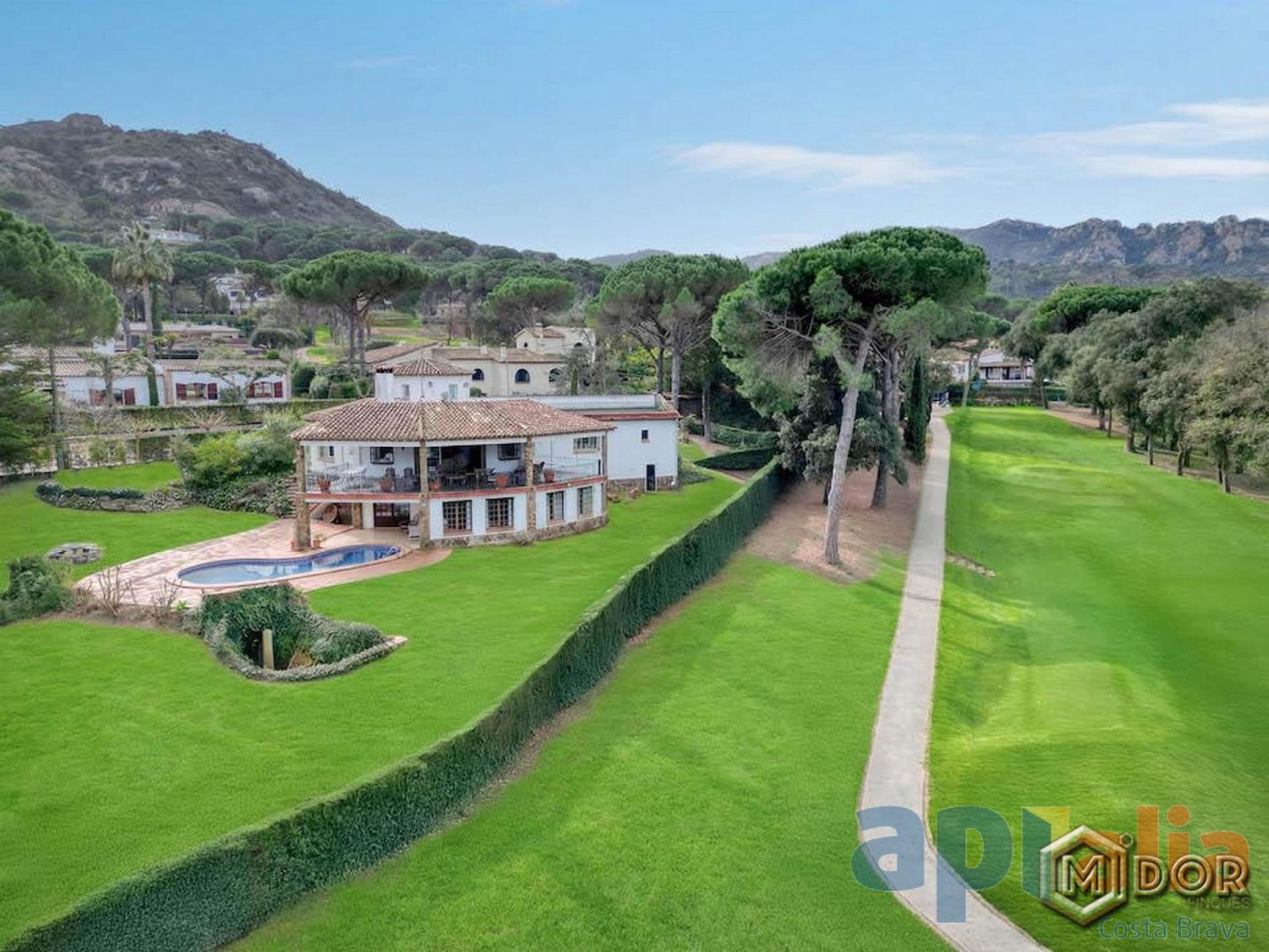 CASA A GOLF COSTA BRAVA