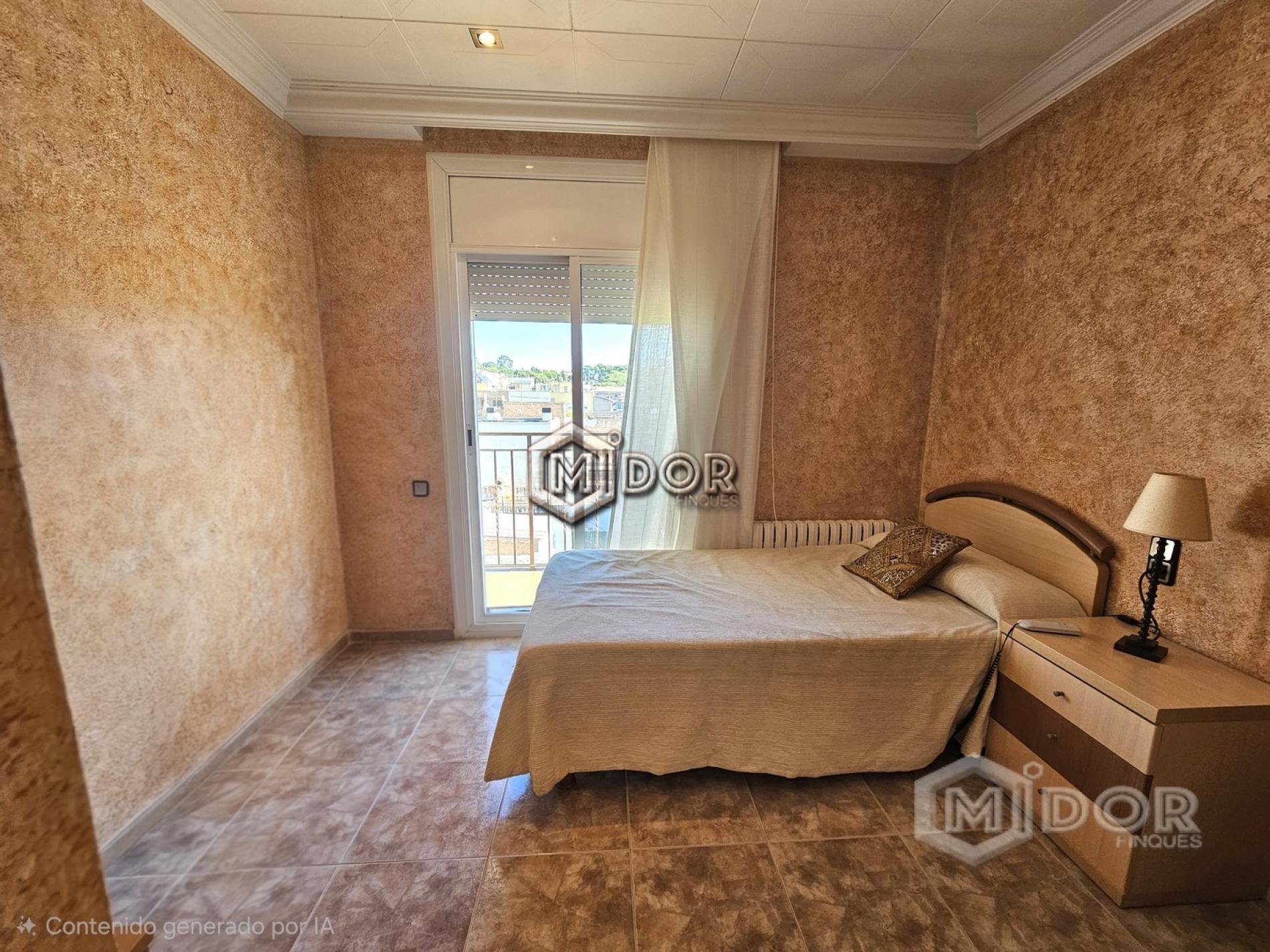 DUPLEX AMB TERRASSA A SANT FELIU DE GUÍXOLS