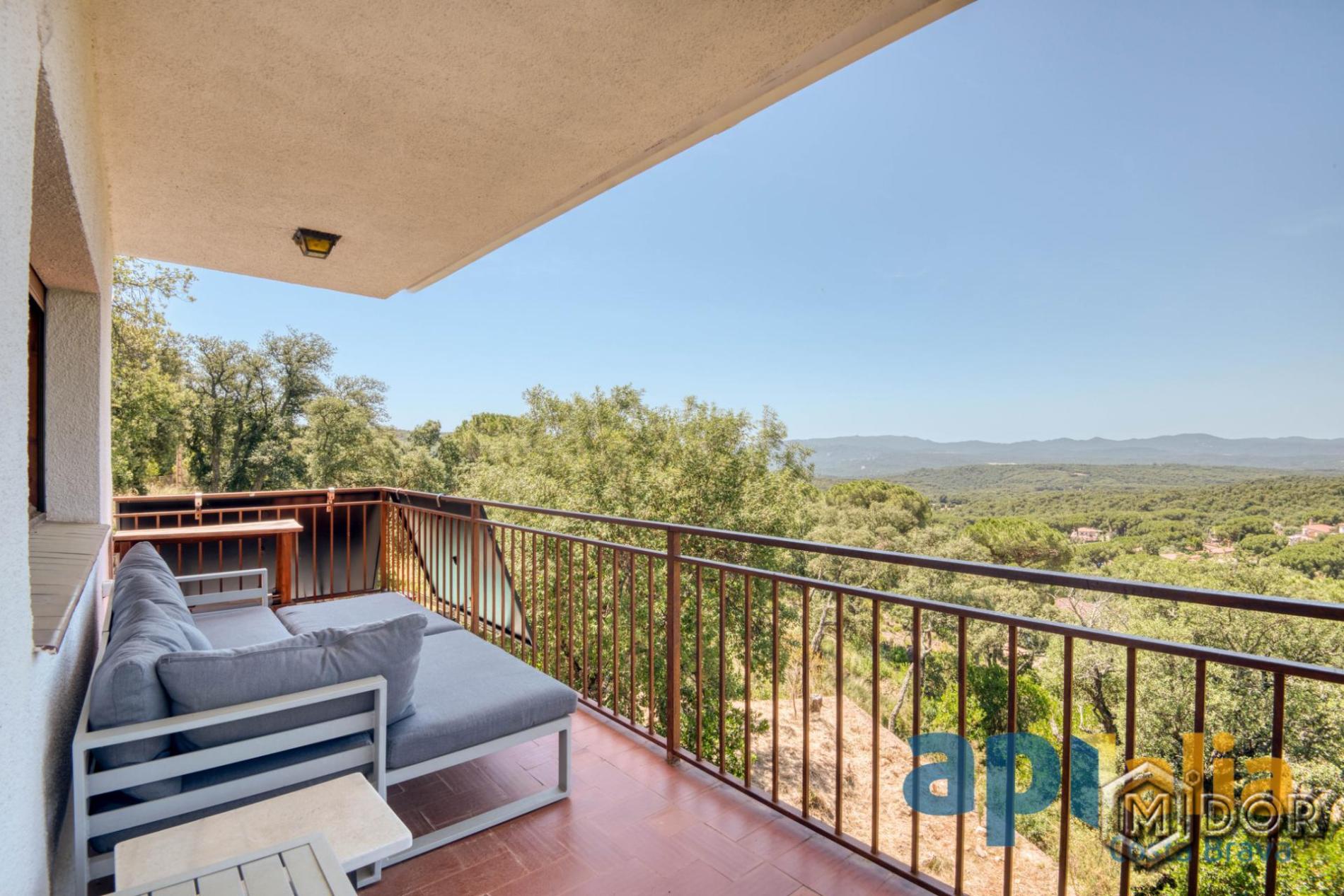 CASA AMB PISCINA A ST. MIQUEL D'ARO