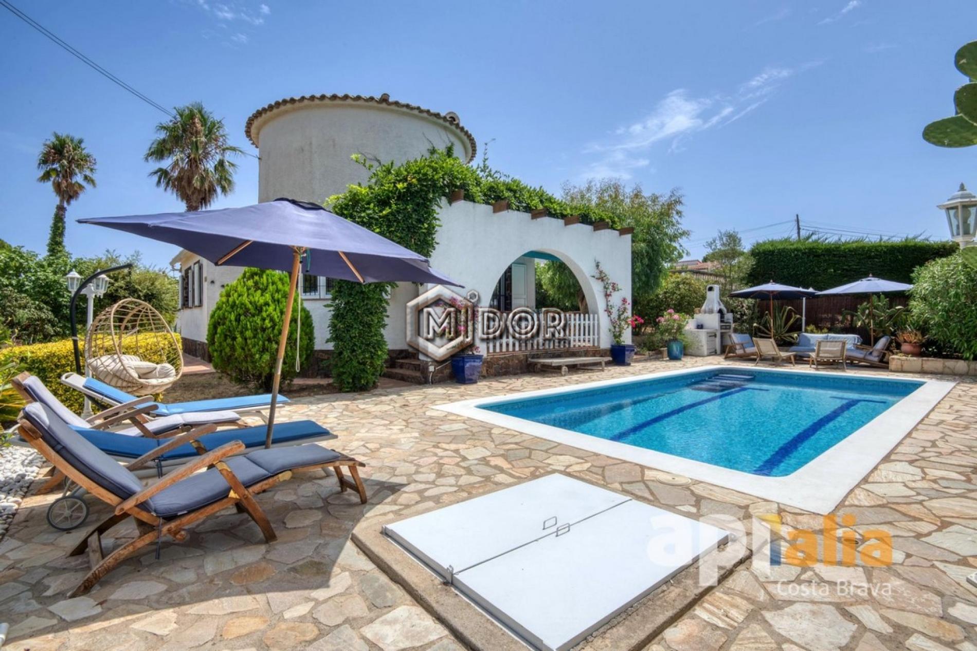 CASA REFORMADA AMB PISCINA I LLICÈNCIA TURÍSTICA