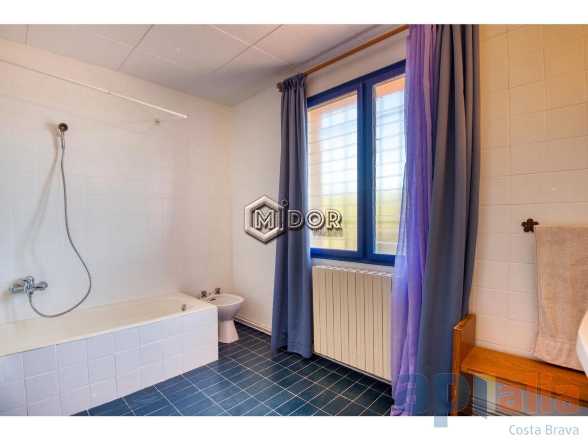 CASA AMB JARDÍ I PISCINA A S'AGARÓ